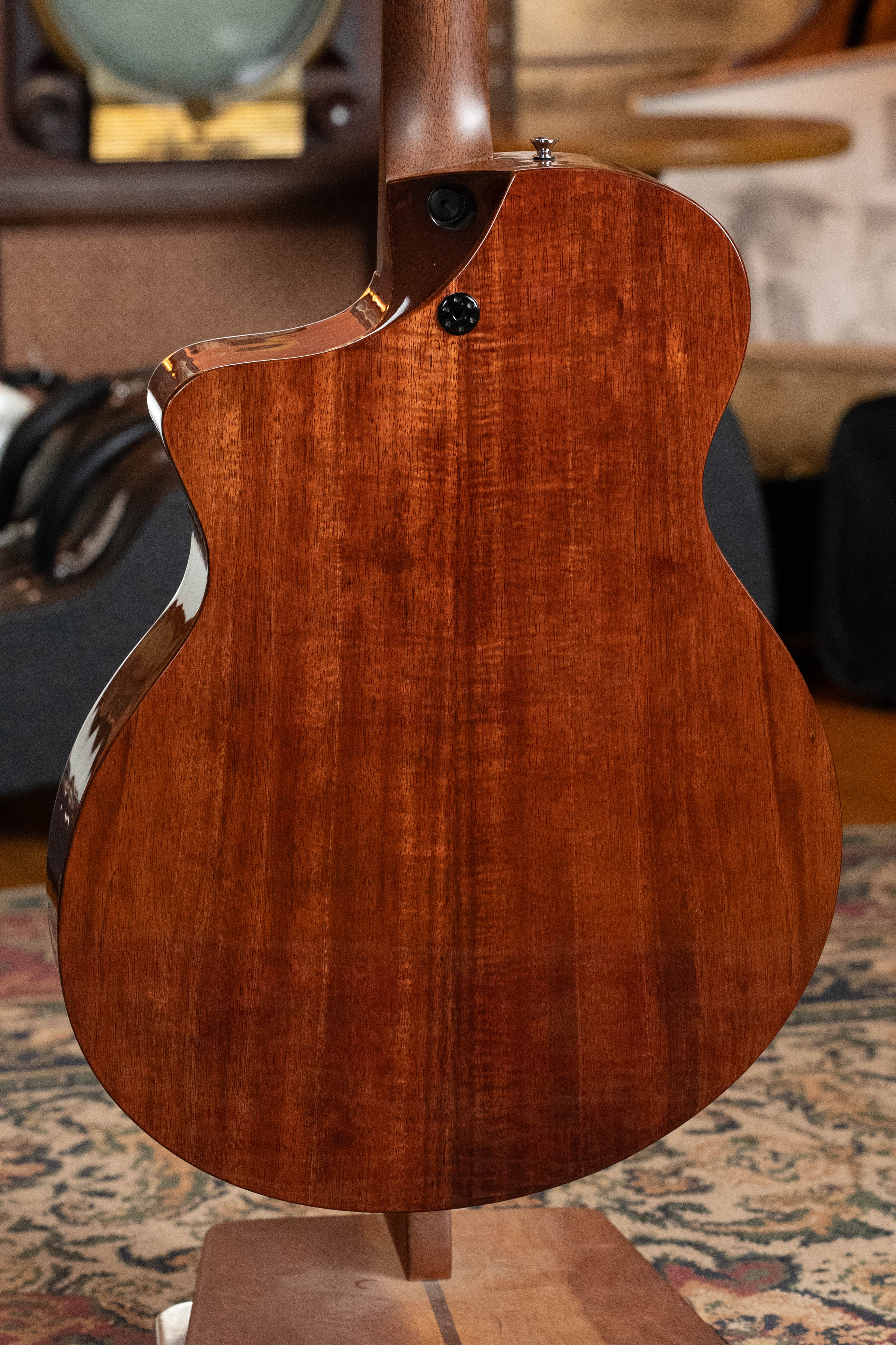 *New 2026 Model* Martin SC-13E Modern Road Series Spruce/Koa Fine Veneer Cutaway S-Body Guitar w/LR Baggs Electronics #9642