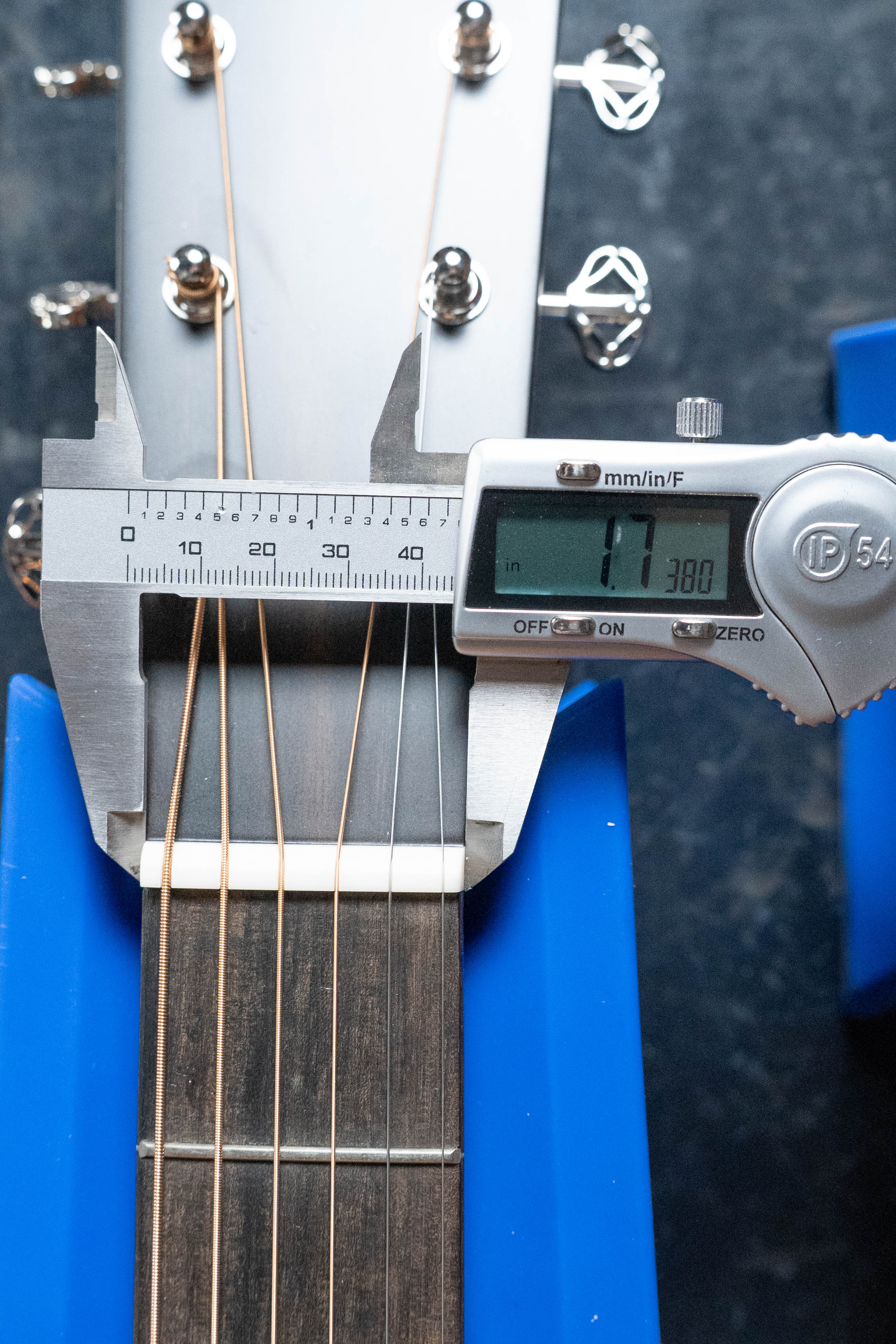 *New 2026 Model* Martin SC-13E Modern Road Series Spruce/Koa Fine Veneer Cutaway S-Body Guitar w/LR Baggs Electronics #9642