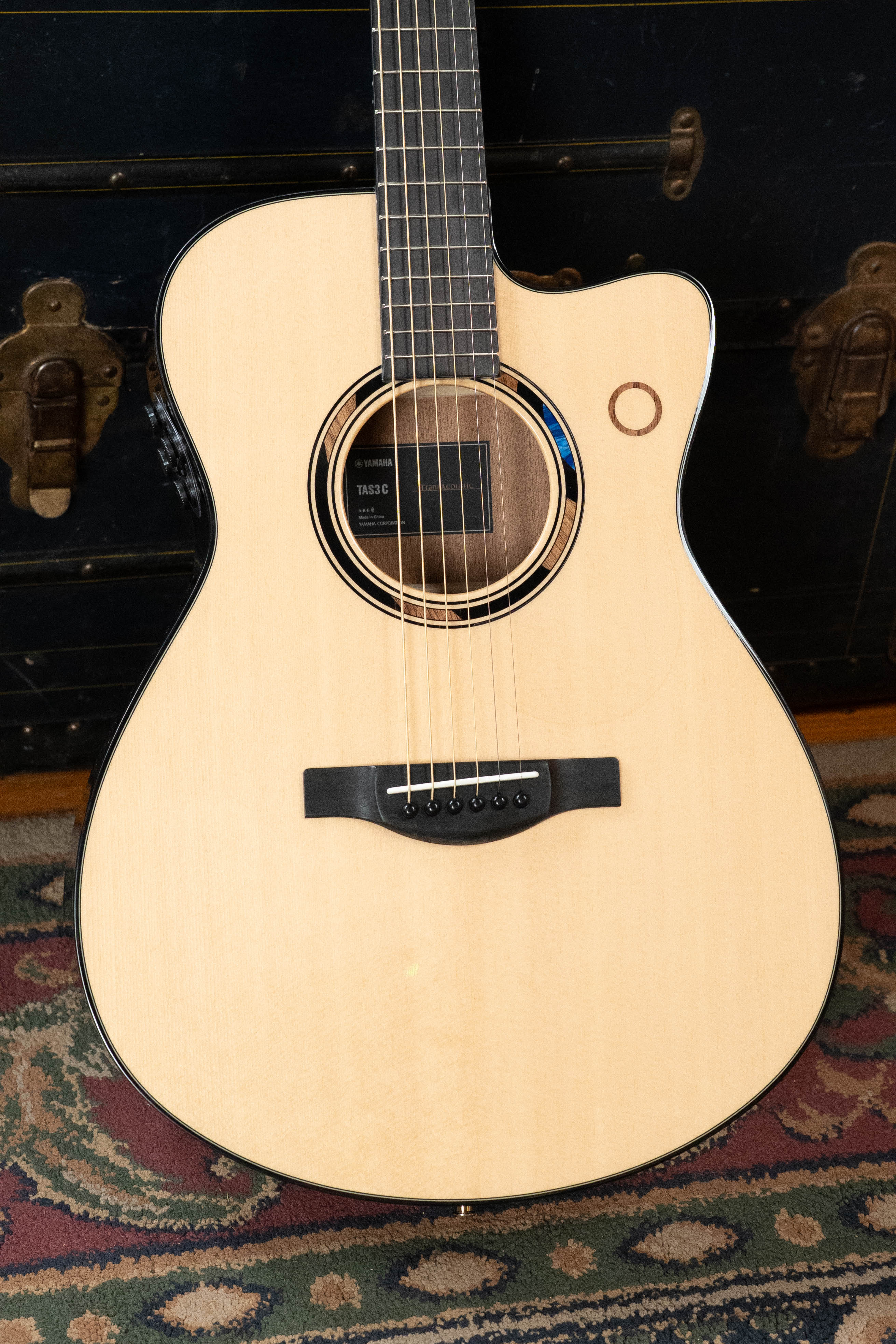 *New 2026 Model* Yamaha TAS3C-NT Sitka/Mahogany Natural Concert Guitar w/the NEWEST TransAcoustic System #0095