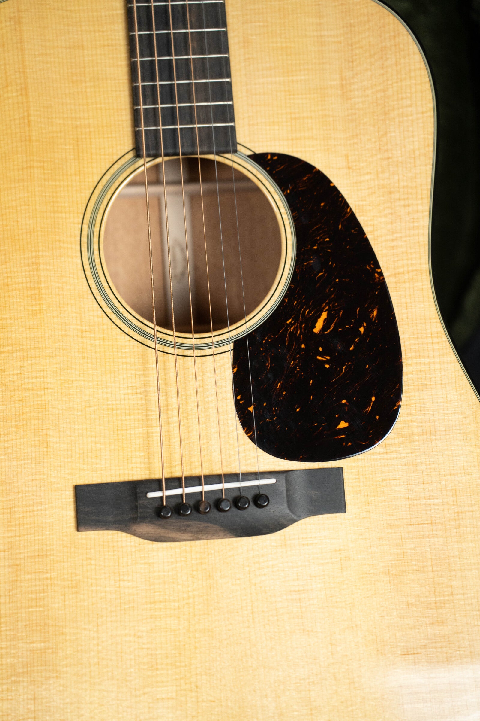 *New 2025 Model* Martin D-18 Spruce/Mahogany Gloss Finish Dreadnought Acoustic Guitar #3976