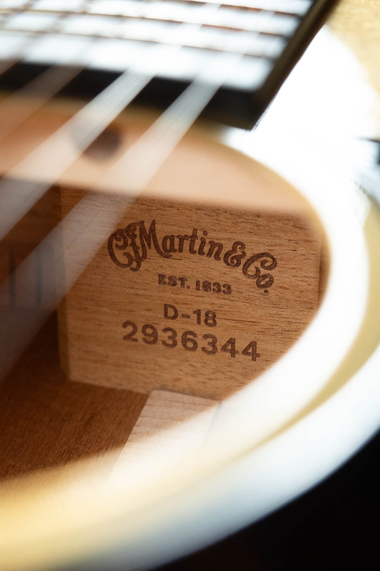 *New 2025 Model* Martin D-18 Spruce/Mahogany Gloss Finish Dreadnought Acoustic Guitar #6344