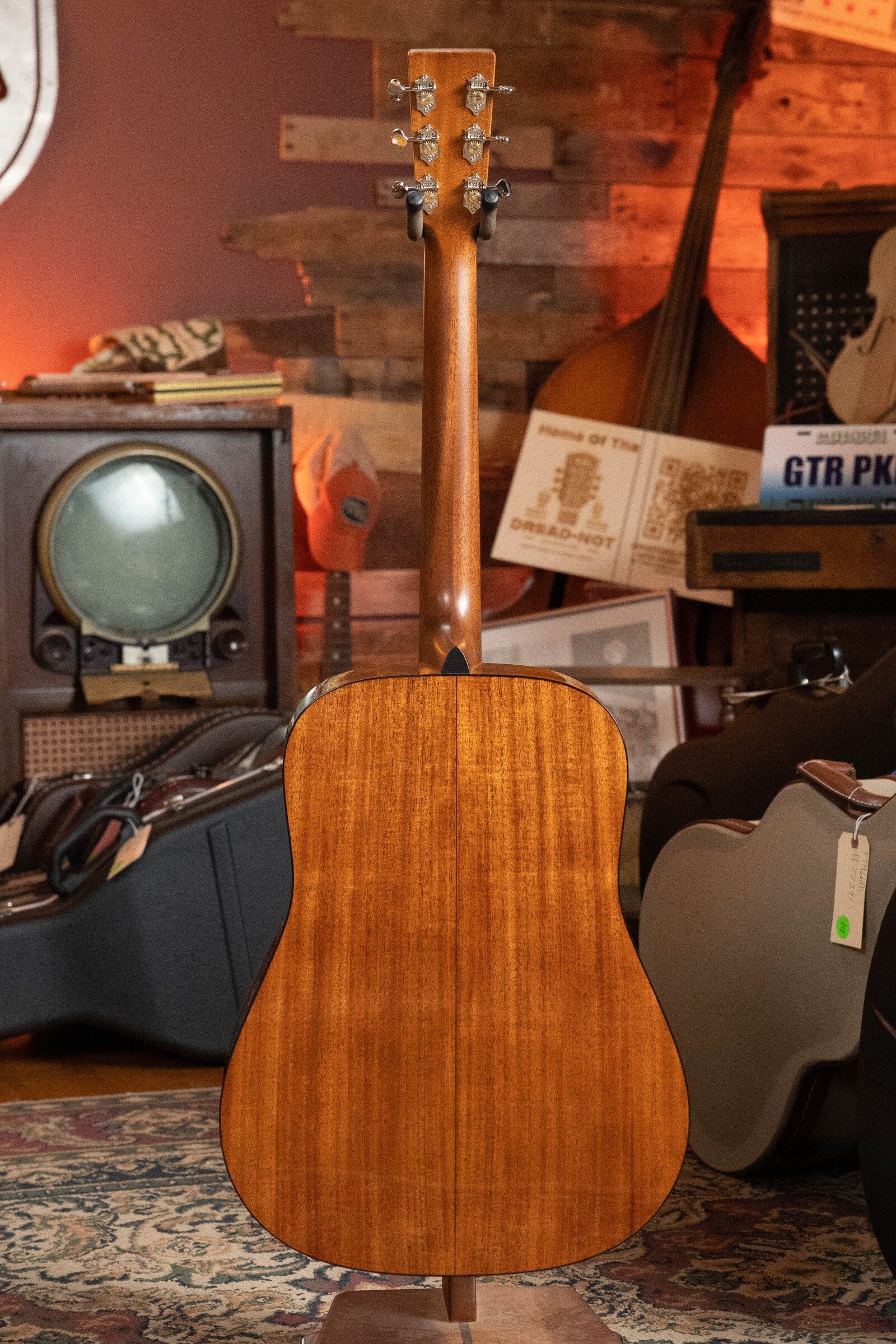 *New 2025 Model* Martin D-18 Spruce/Mahogany Gloss Finish Dreadnought Acoustic Guitar #6559