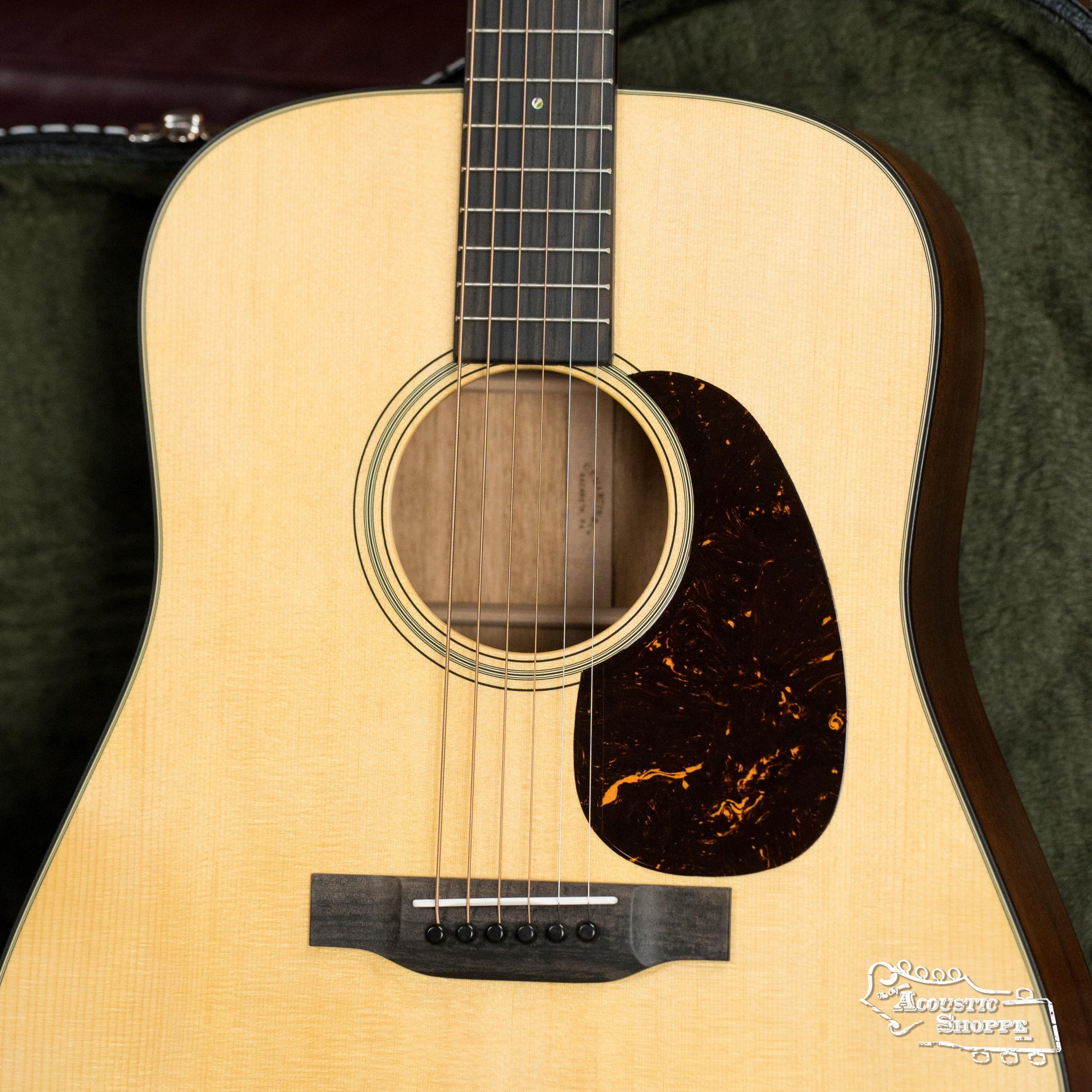 *New 2025 Model* Martin D-18 Spruce/Mahogany Satin Dreadnought Acoustic Guitar #3101