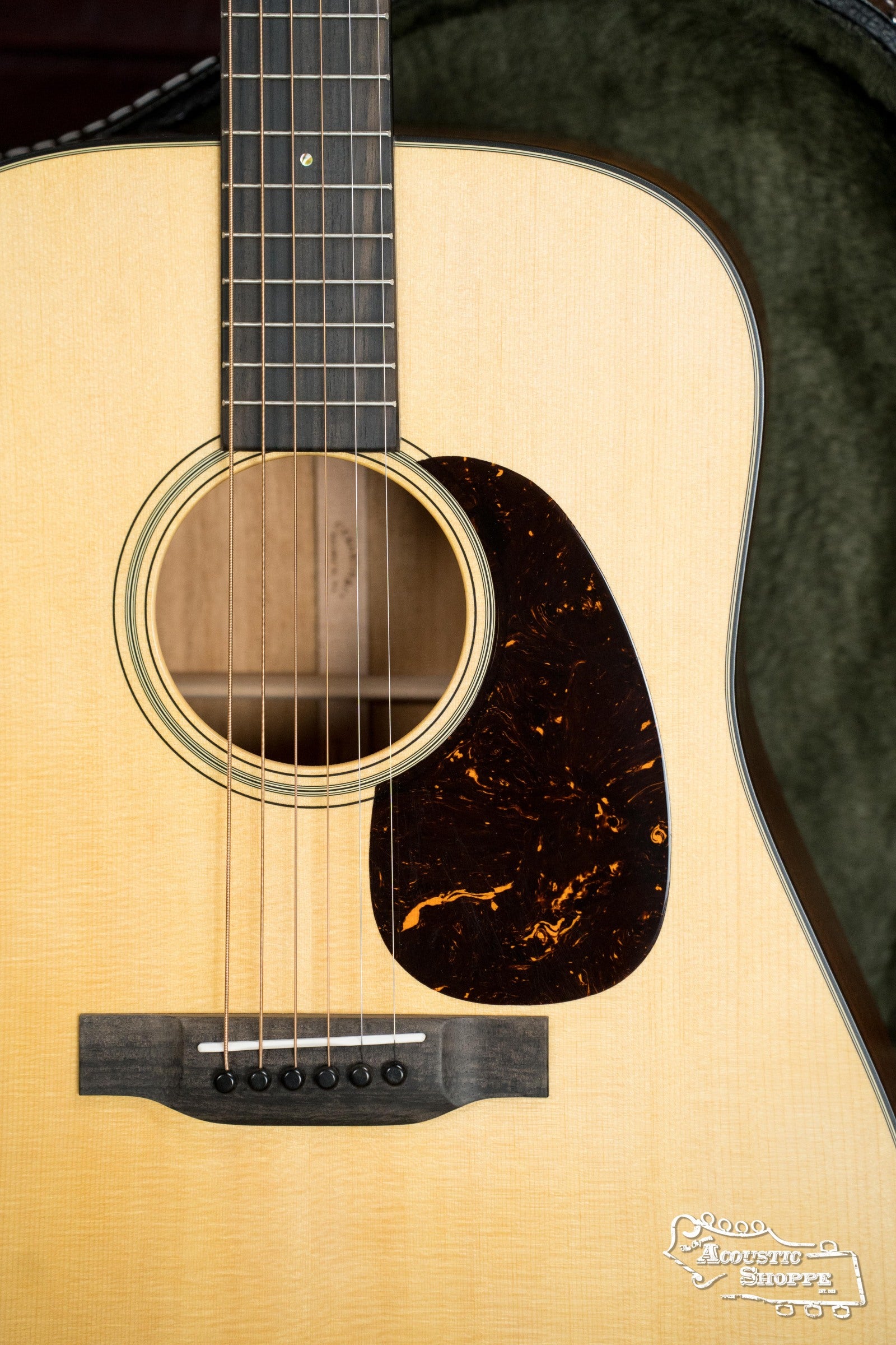 *New 2025 Model* Martin D-18 Spruce/Mahogany Satin Dreadnought Acoustic Guitar #3101