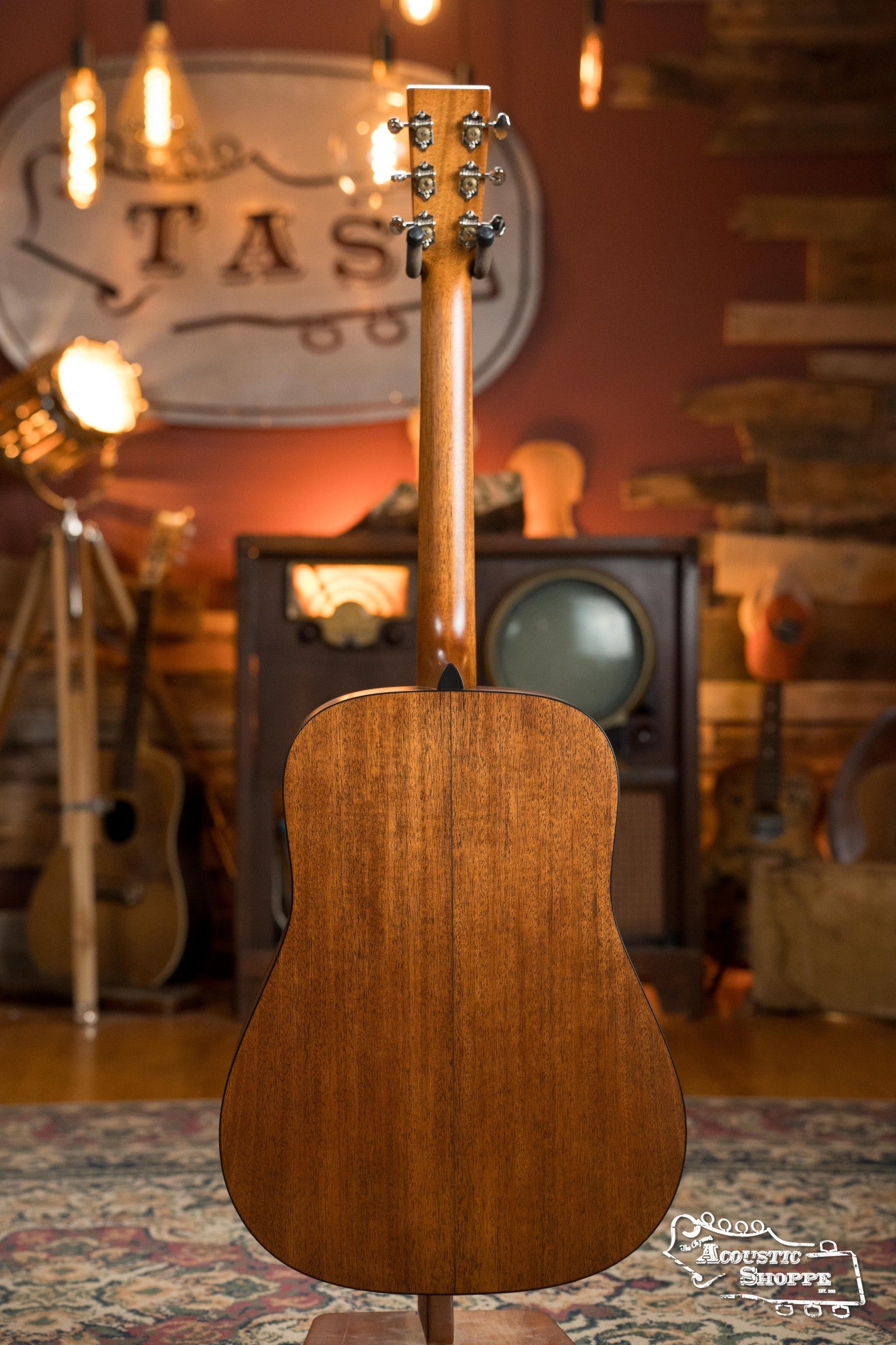 *New 2025 Model* Martin D-18 Spruce/Mahogany Satin Dreadnought Acoustic Guitar #3101