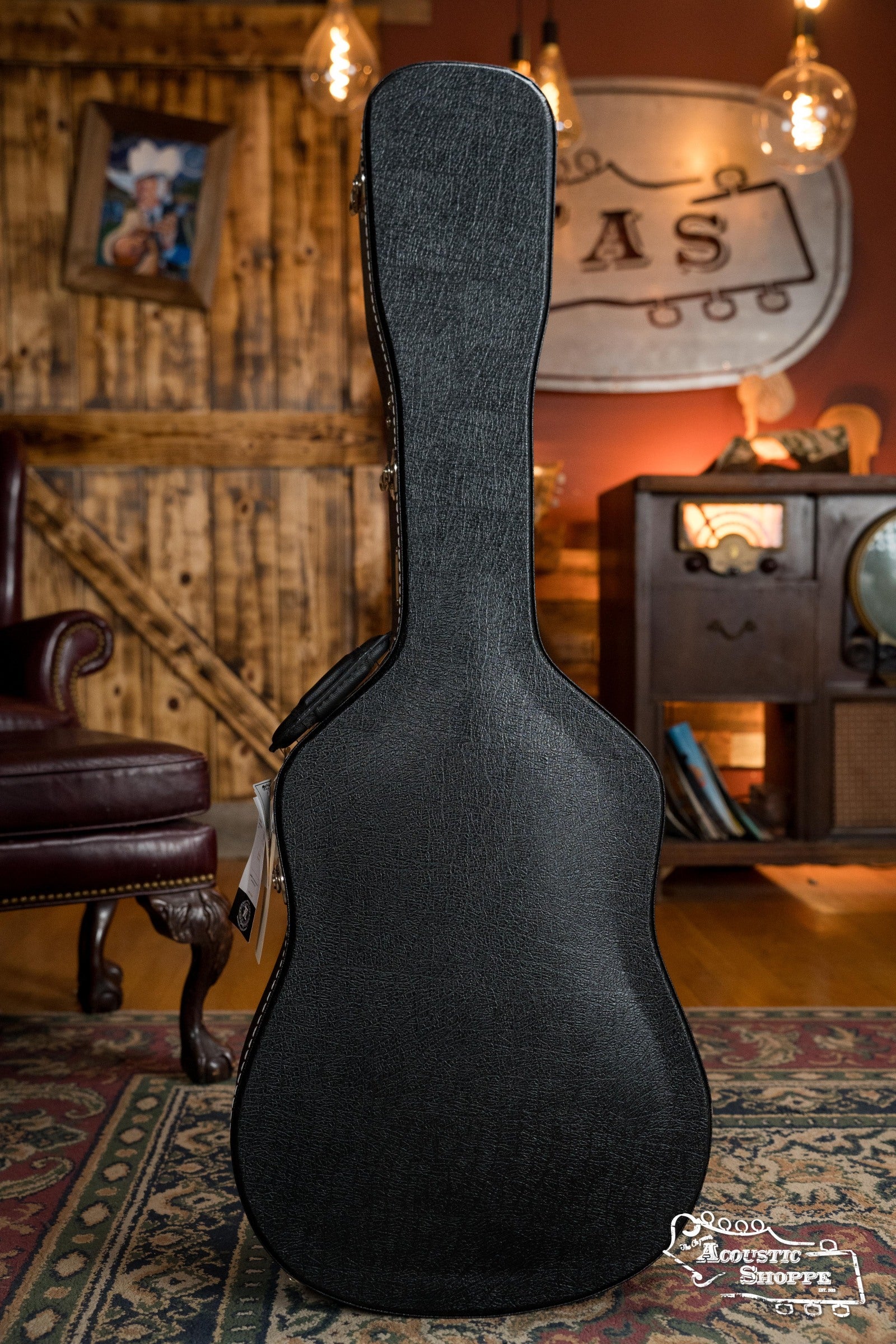 *New 2025 Model* Martin D-18 Spruce/Mahogany Satin Dreadnought Acoustic Guitar #3101