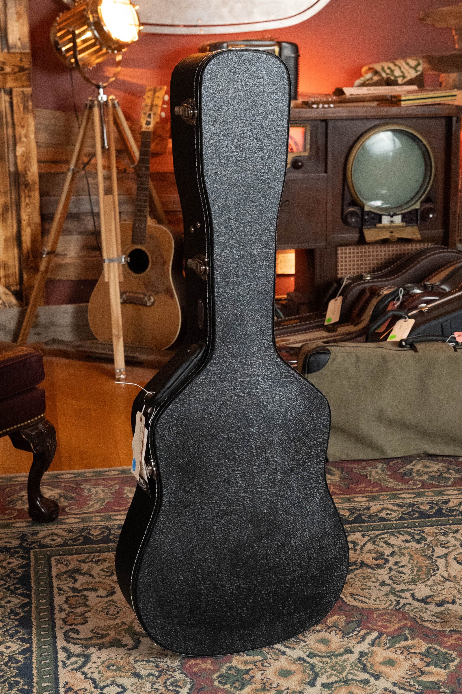 *New 2025 Model* Martin D-18 Spruce/Mahogany Satin Finish Dreadnought Acoustic Guitar #7225