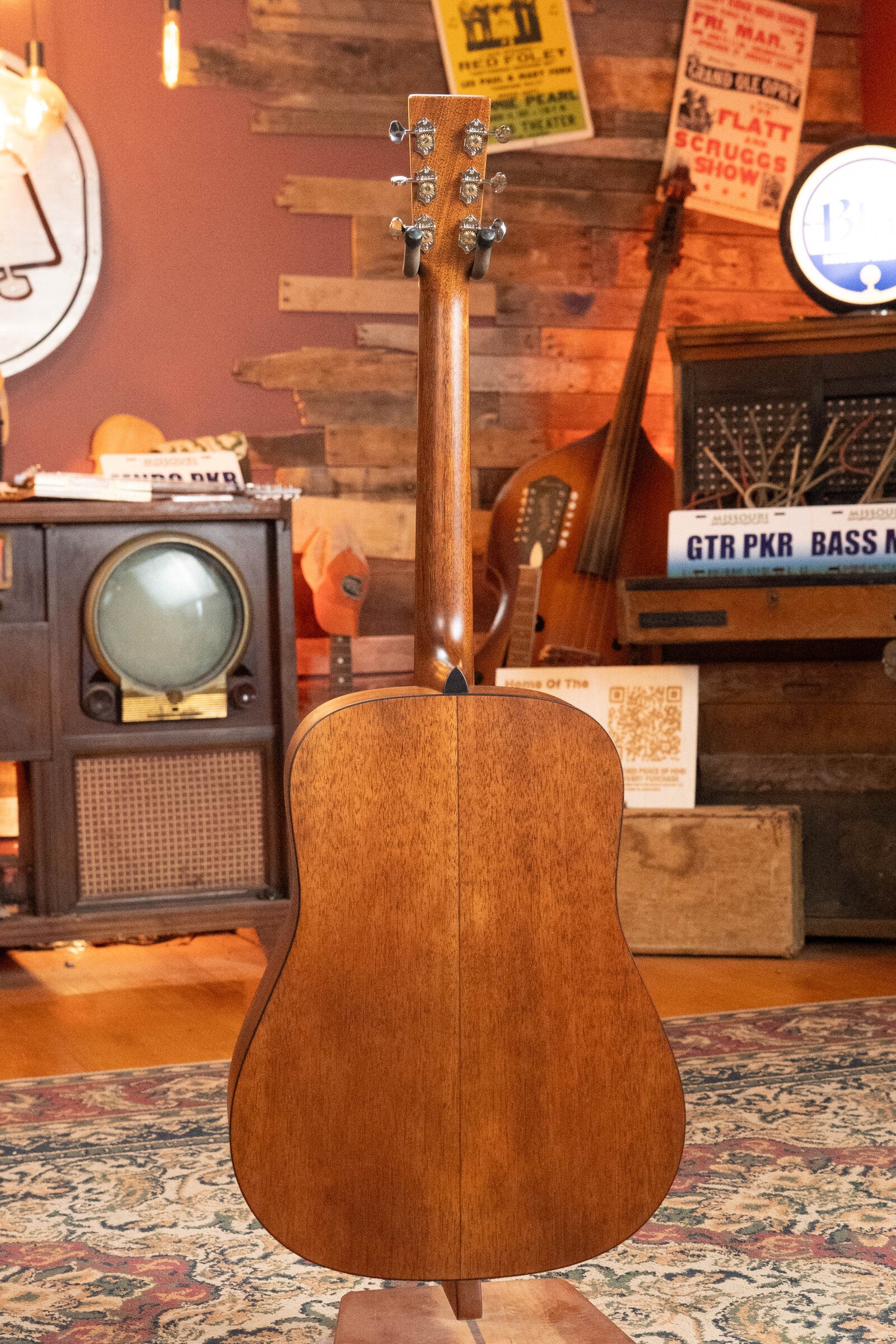 *New 2025 Model* Martin D-18 Spruce/Mahogany Satin Finish Dreadnought Acoustic Guitar #7303