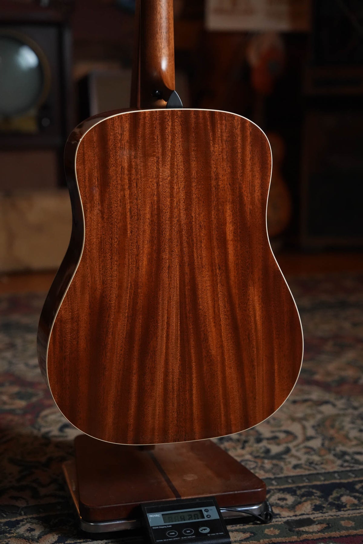 (Pre-Owned) Taylor Trey Hensley Gold Label 510e Dreadnought Acoustic-Electric #5088