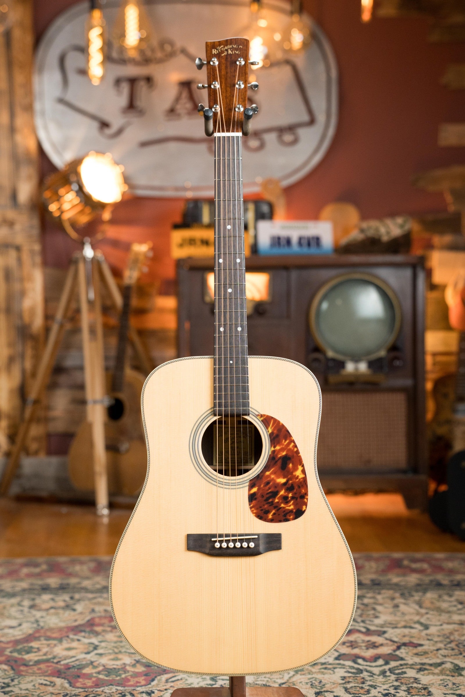 Recording King RD-328 Aged Adirondack Top/Rosewood Dreadnaught Acoustic Guitar #0882