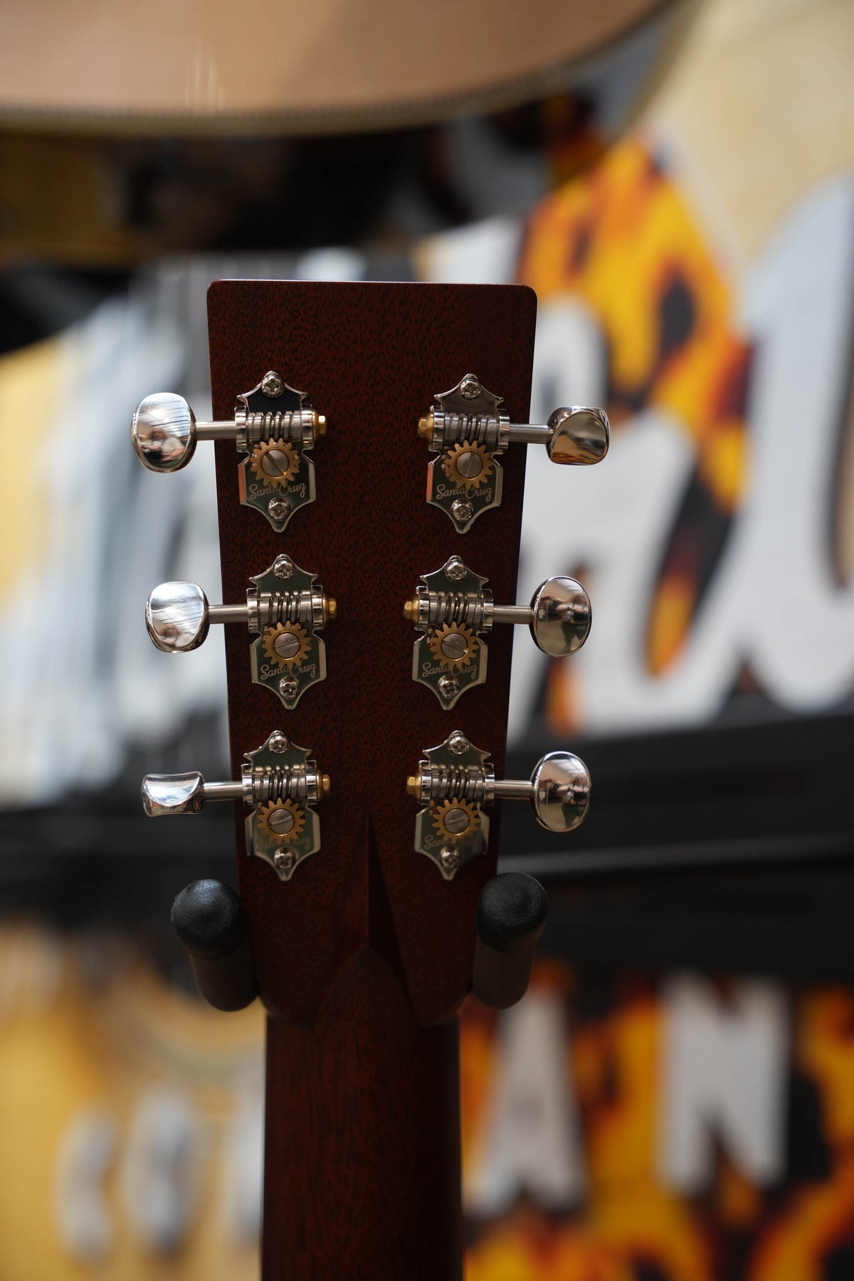 *Pre-Order Deposit ONLY* Santa Cruz 1976 Series OM Indian Rosewood/German Spruce Orchestra Model Acoustic Guitar