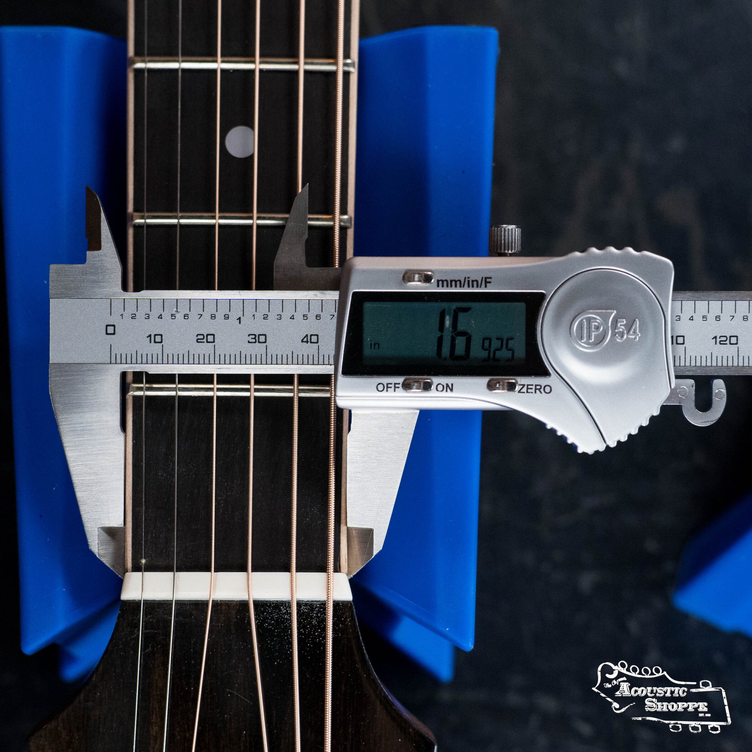 Squirrel Hunter Rosewood Dreadnought Sitka Spruce/ East Indian Rosewood- Local Luthier Showcase