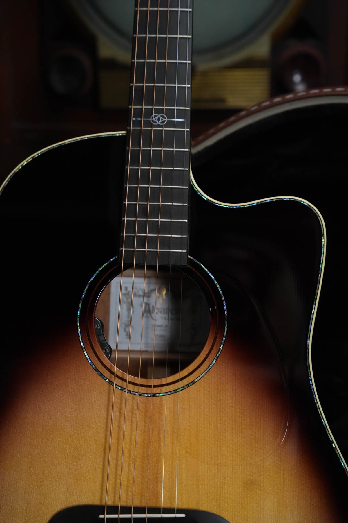 *Stage Ready* Alvarez DYMRJP Slope Shoulder 12-Fret Dreadnought w/Cutaway #7283