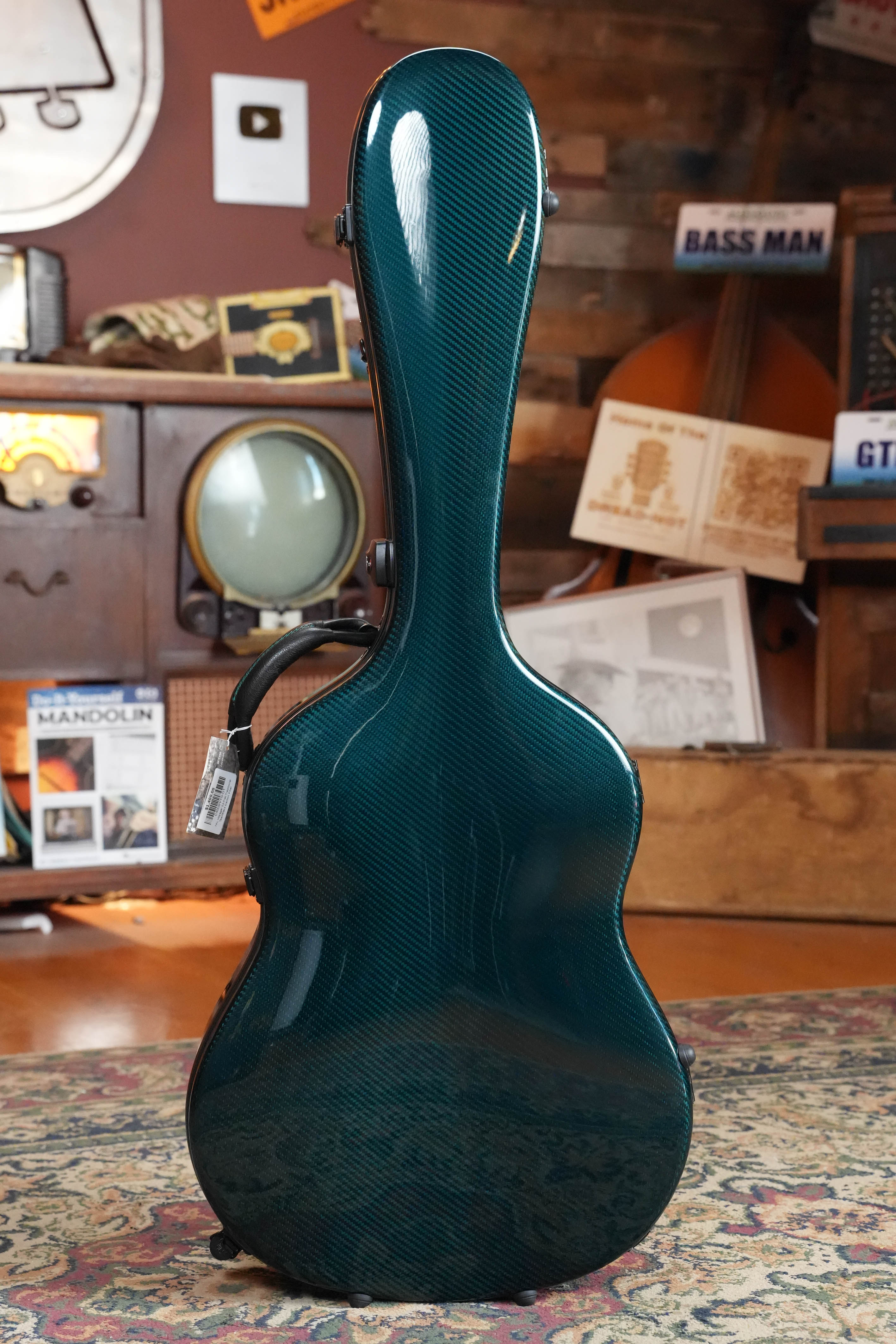 TKL Voyager 14-Fret Traditional Teal/Black Carbon Fiber Dreadnought Case