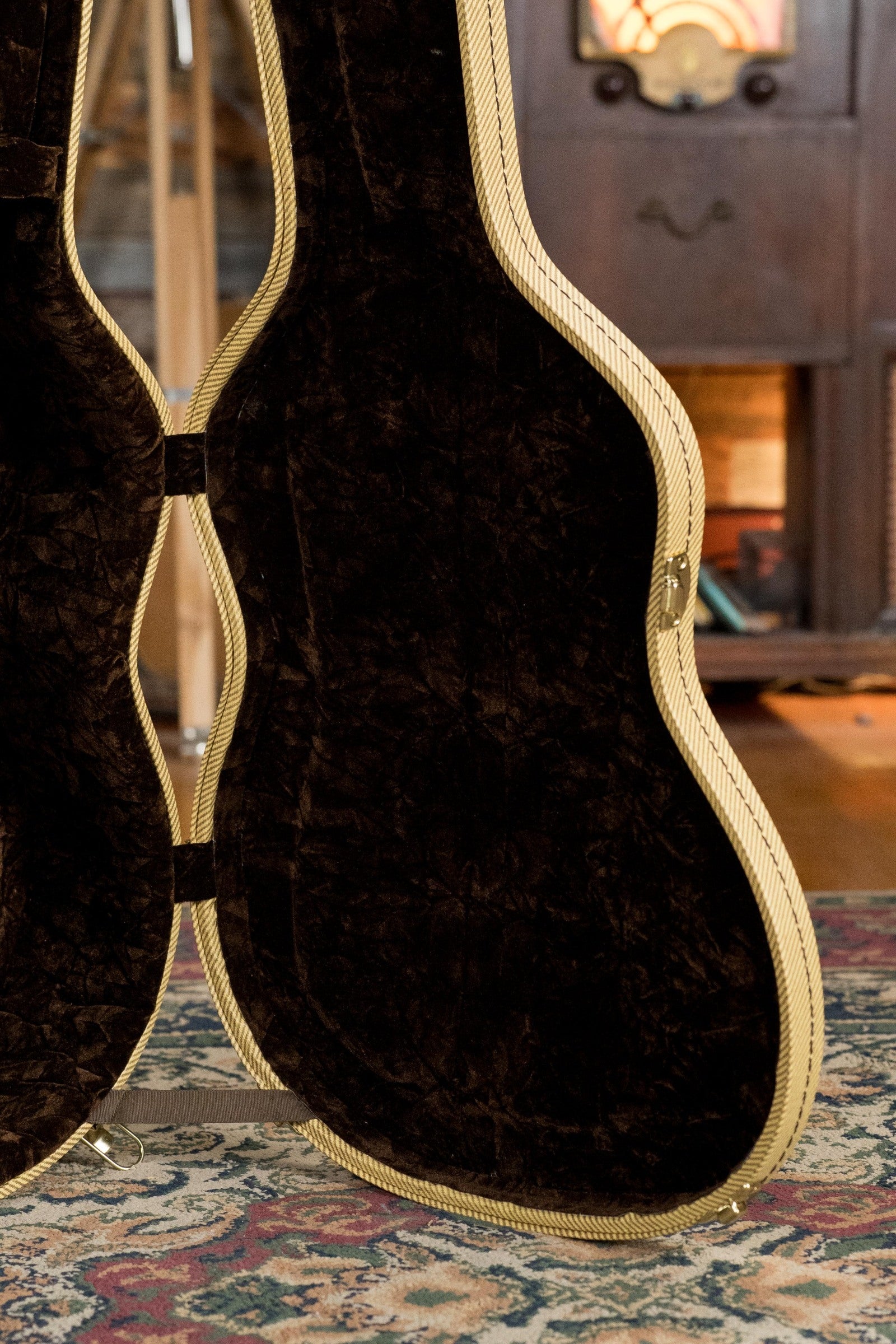 TKL 09105 Elite Archtop OOO/OM Tweed Guitar Case