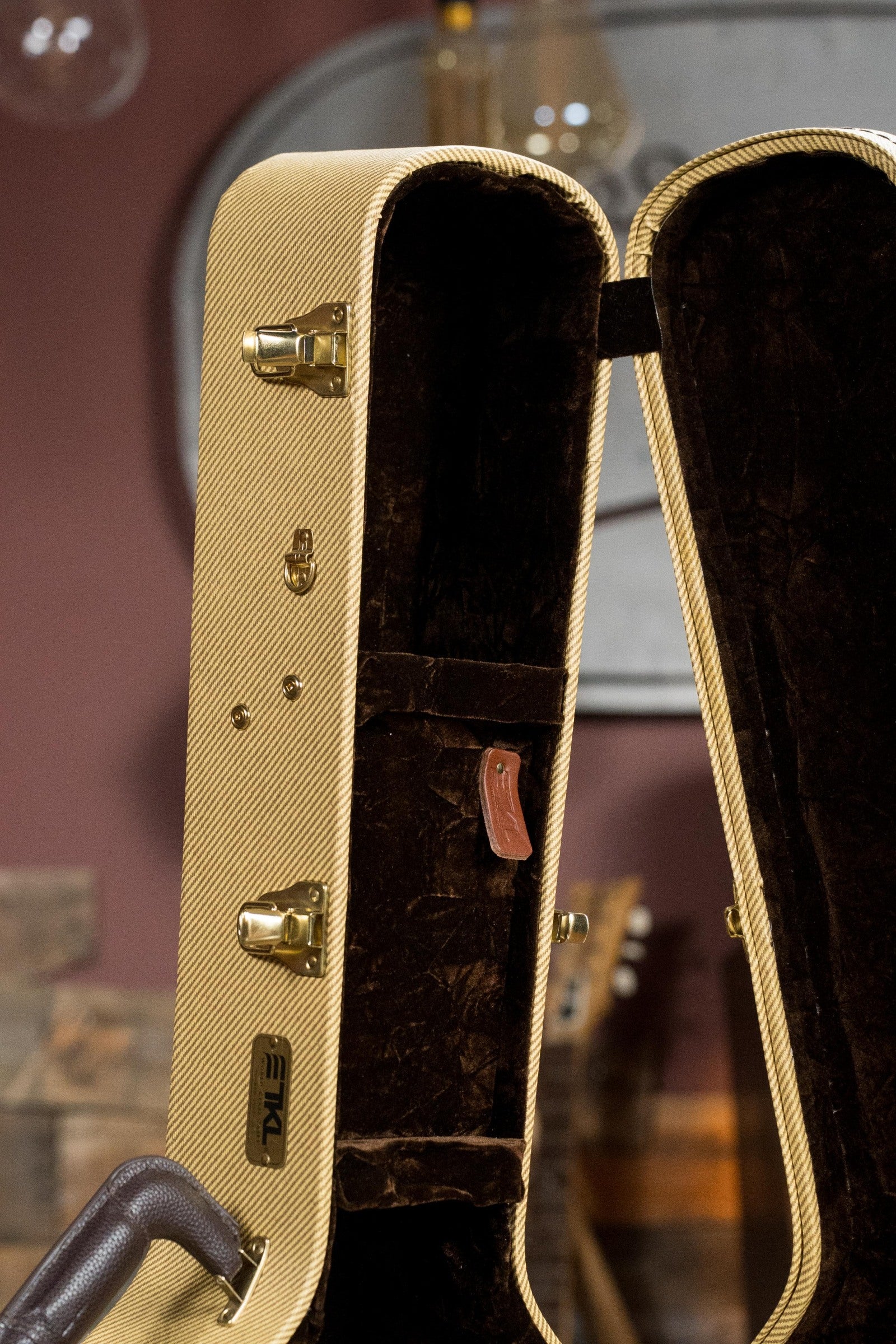 TKL 09115 Elite Archtop 6/12 String Dreadnought Tweed Guitar Case