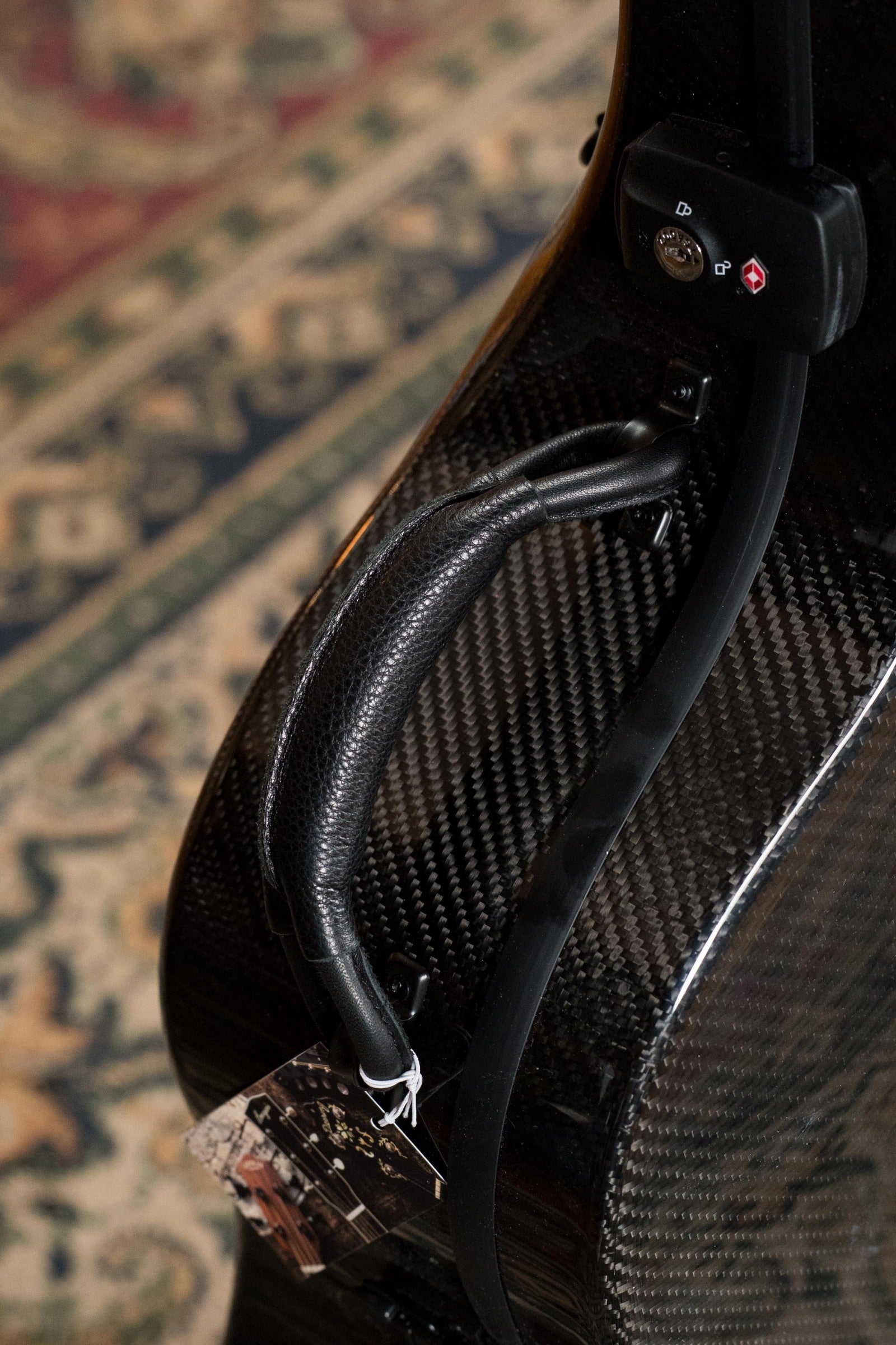 TKL C4003 Black Voyager Carbon Fiber Dreadnought Case