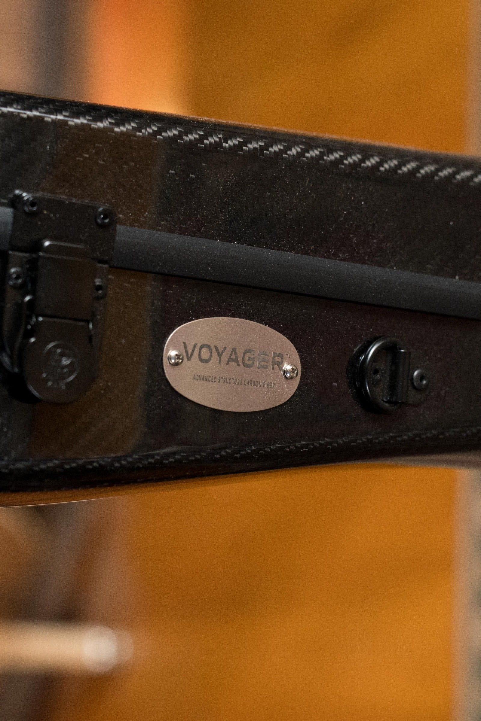 TKL C4003 Black Voyager Carbon Fiber Dreadnought Case