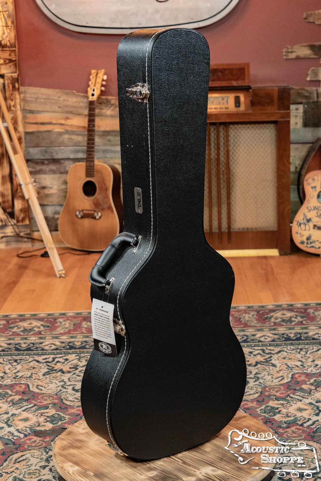 TKL 07905 Premier Deluxe OM / 000 Hardshell Guitar Case