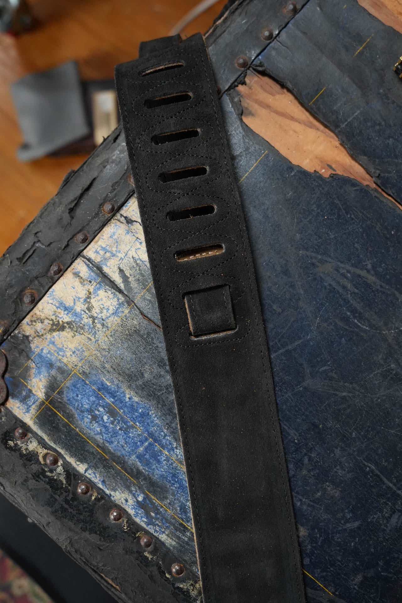 Taylor 2.5" Embroidered Suede Guitar Strap, Black