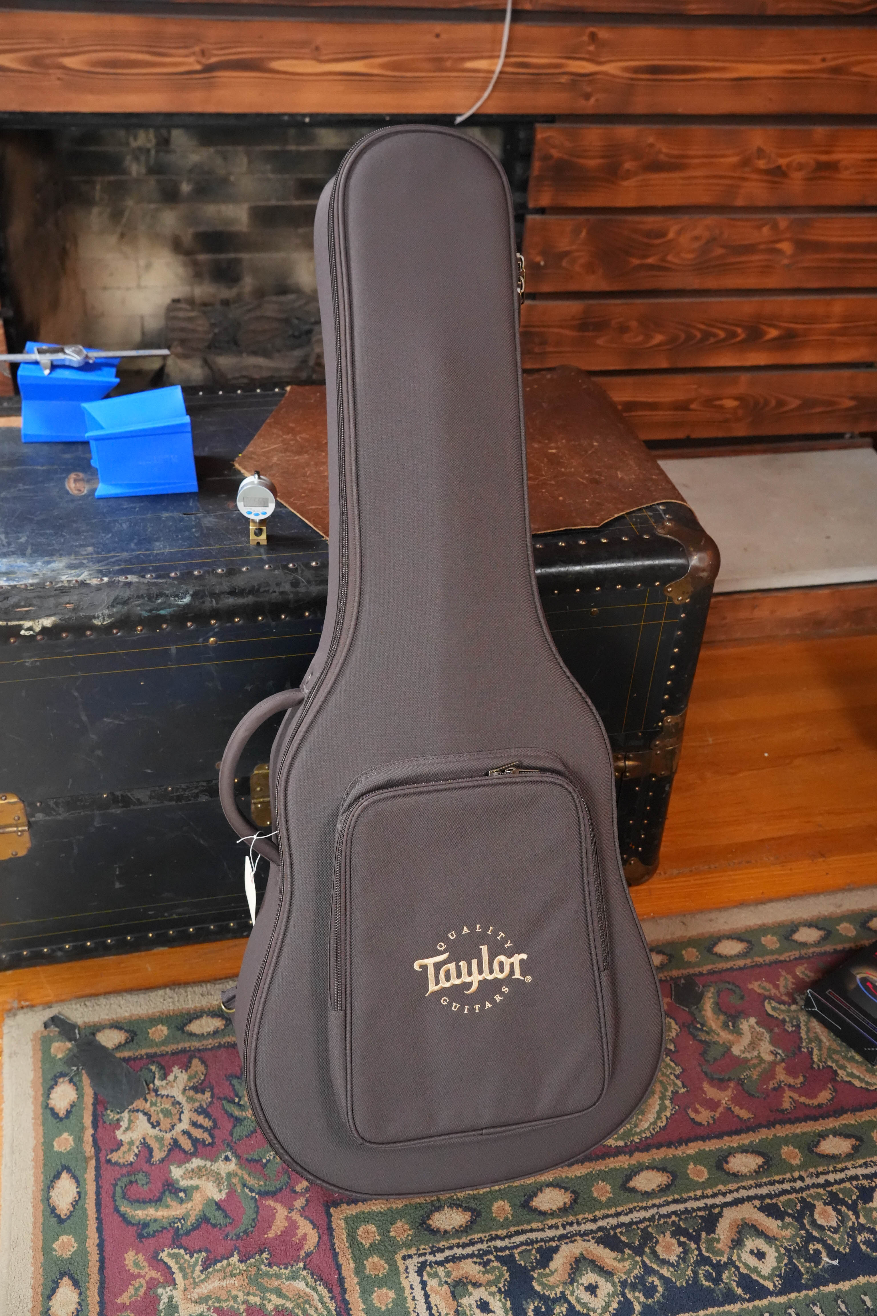 Taylor 214ce Plus Grand Auditorium Acoustic-Electric #6379
