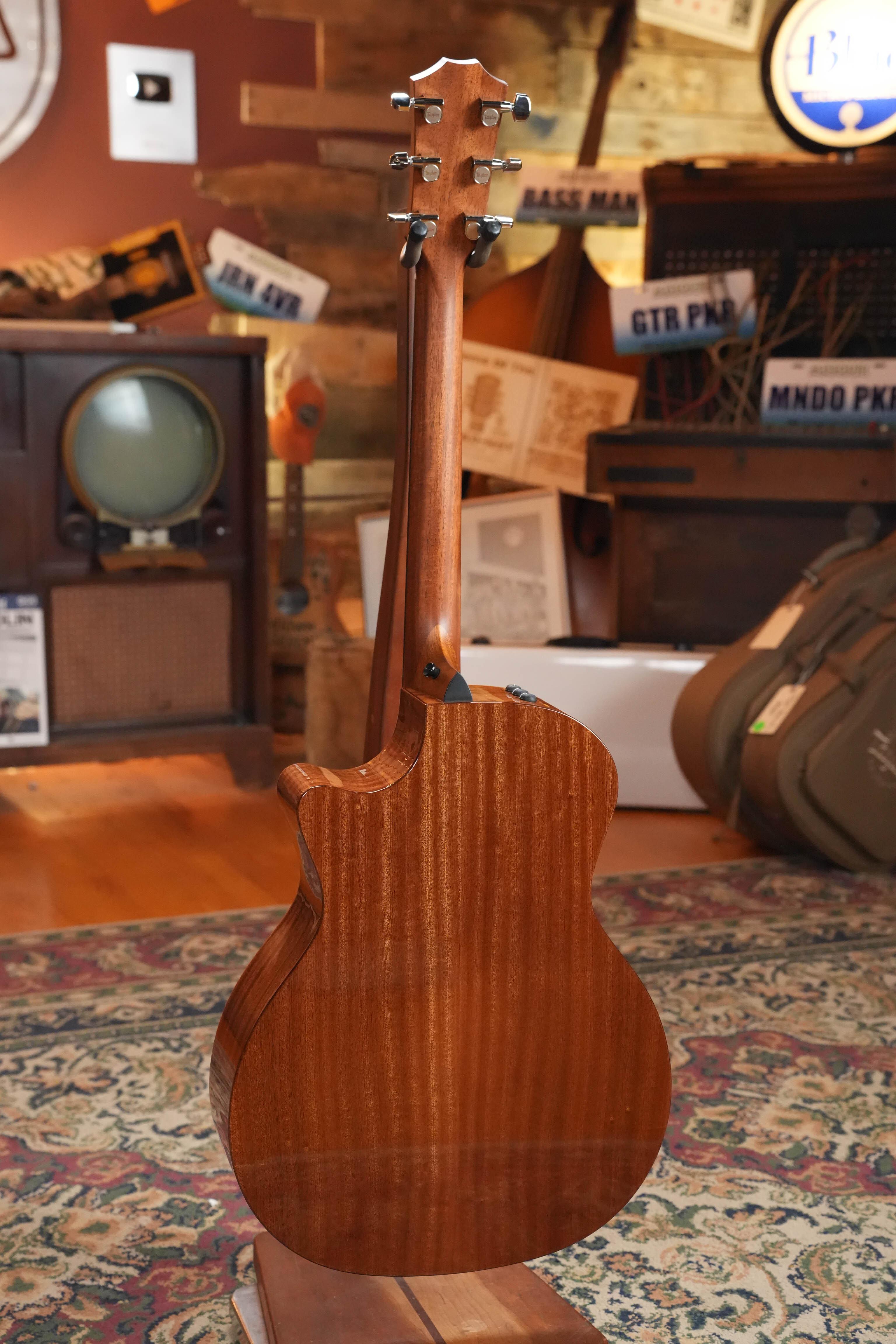 Taylor 314ce Studio Grand Auditorium Acoustic-Electric #6277