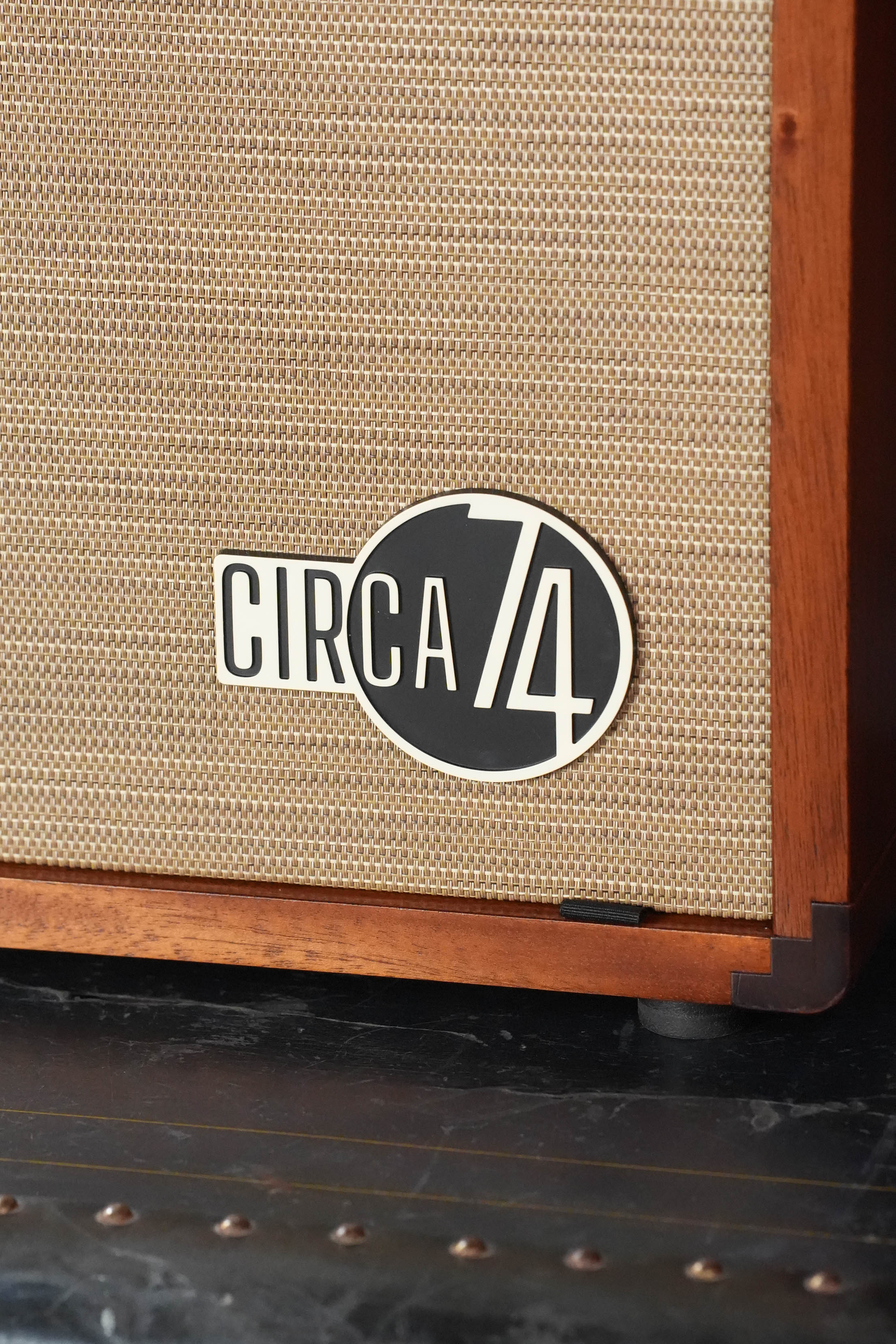Taylor Circa 74 AV150-10 150-Watt Acoustic Amplifier Mahogany #5620