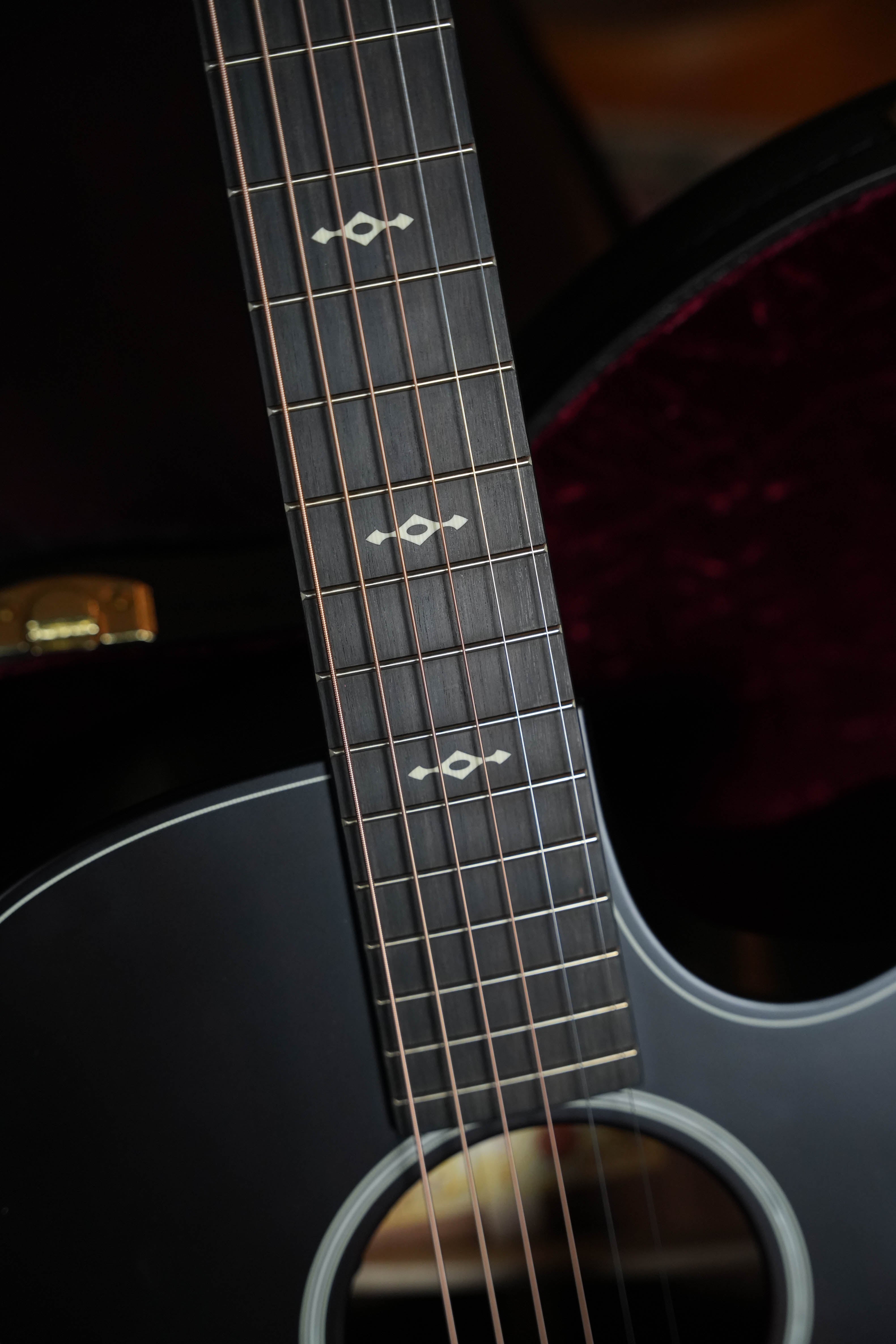Taylor Builder's Edition 324ce Grand Auditorium Acoustic-Electric #6047