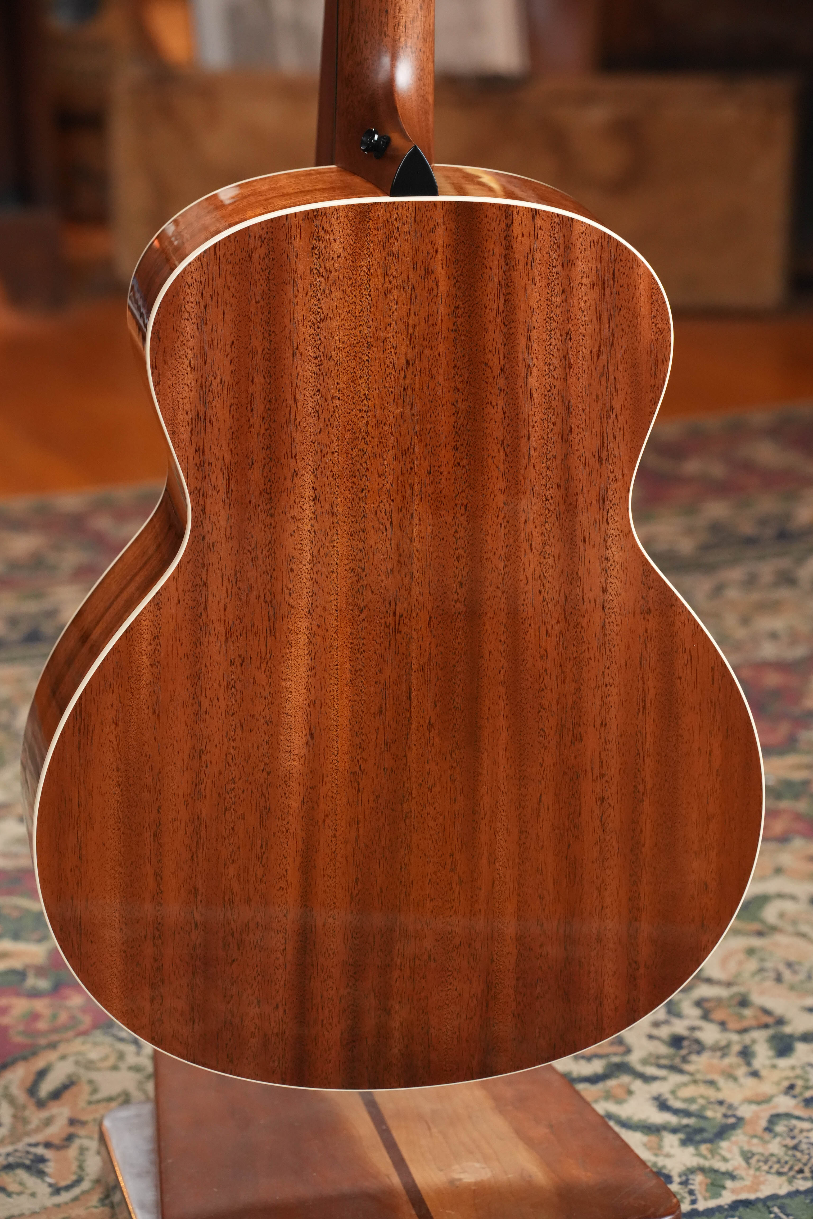 Taylor Gold Label 514e SB Super Auditorium Acoustic-Electric Sunburst #5046