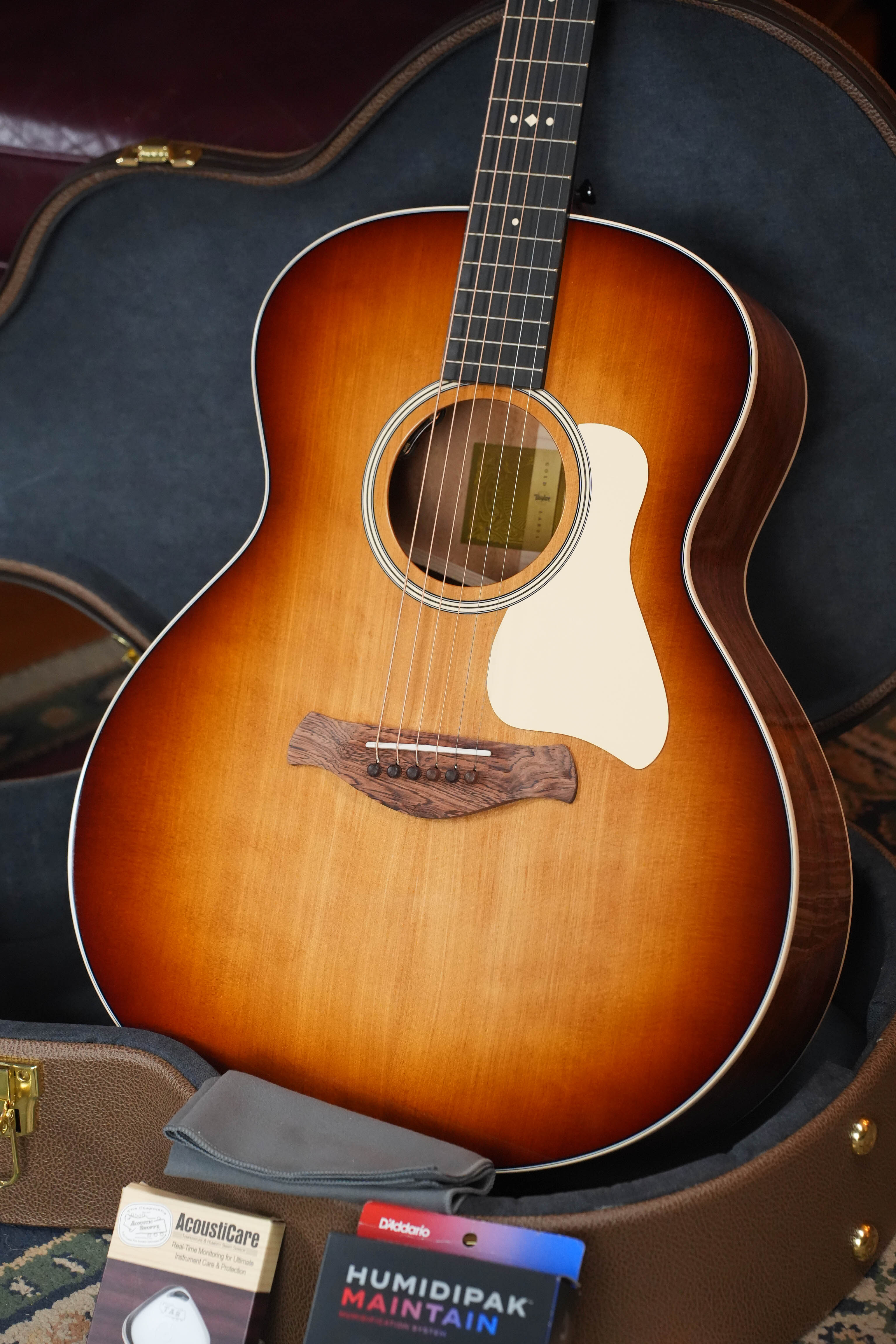 Taylor Gold Label 514e SB Super Auditorium Acoustic-Electric Sunburst #5046
