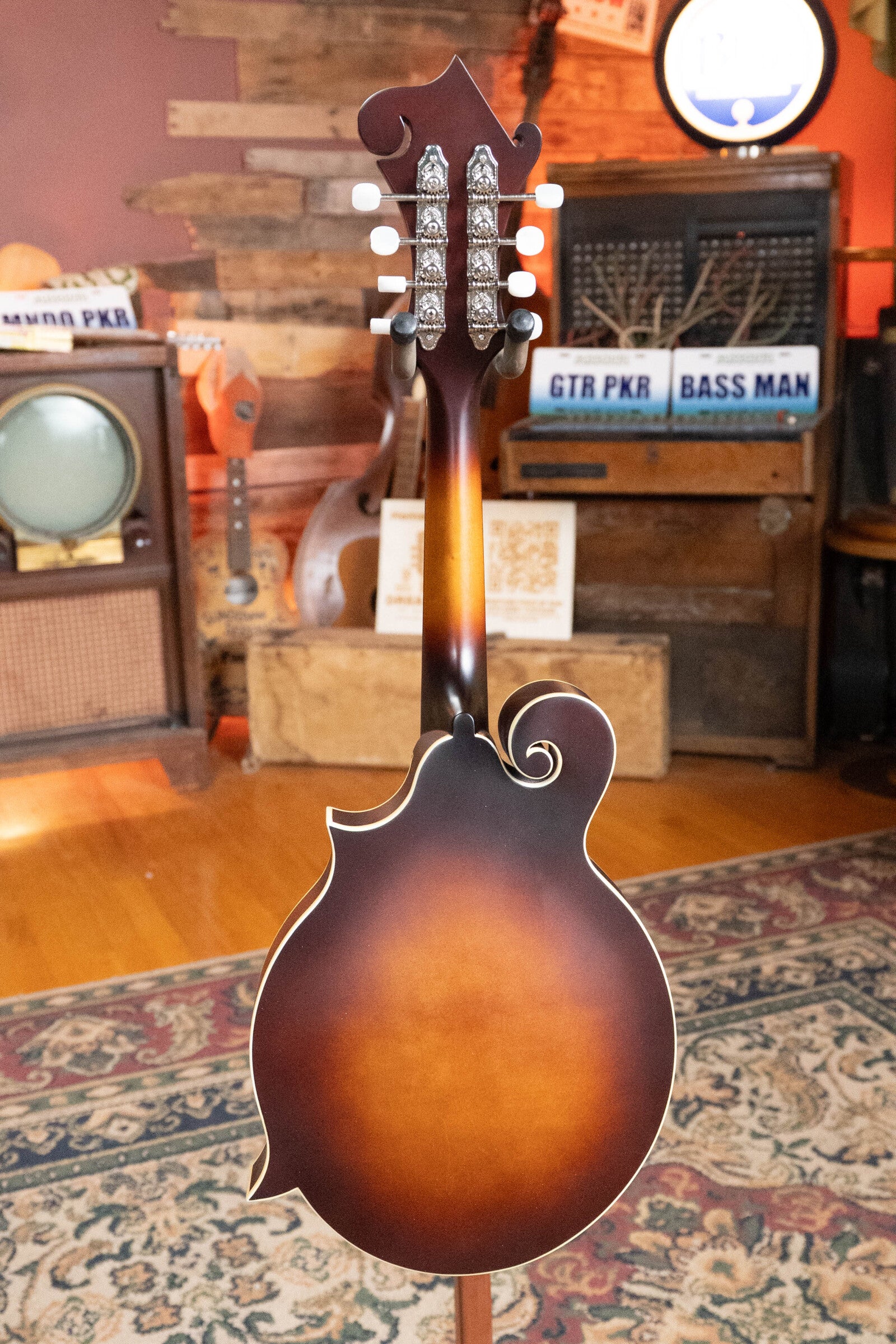The Loar LM-310FE-BRB "Honey Creek" F-Style Brownburst Mandolin w/Pickup #0072