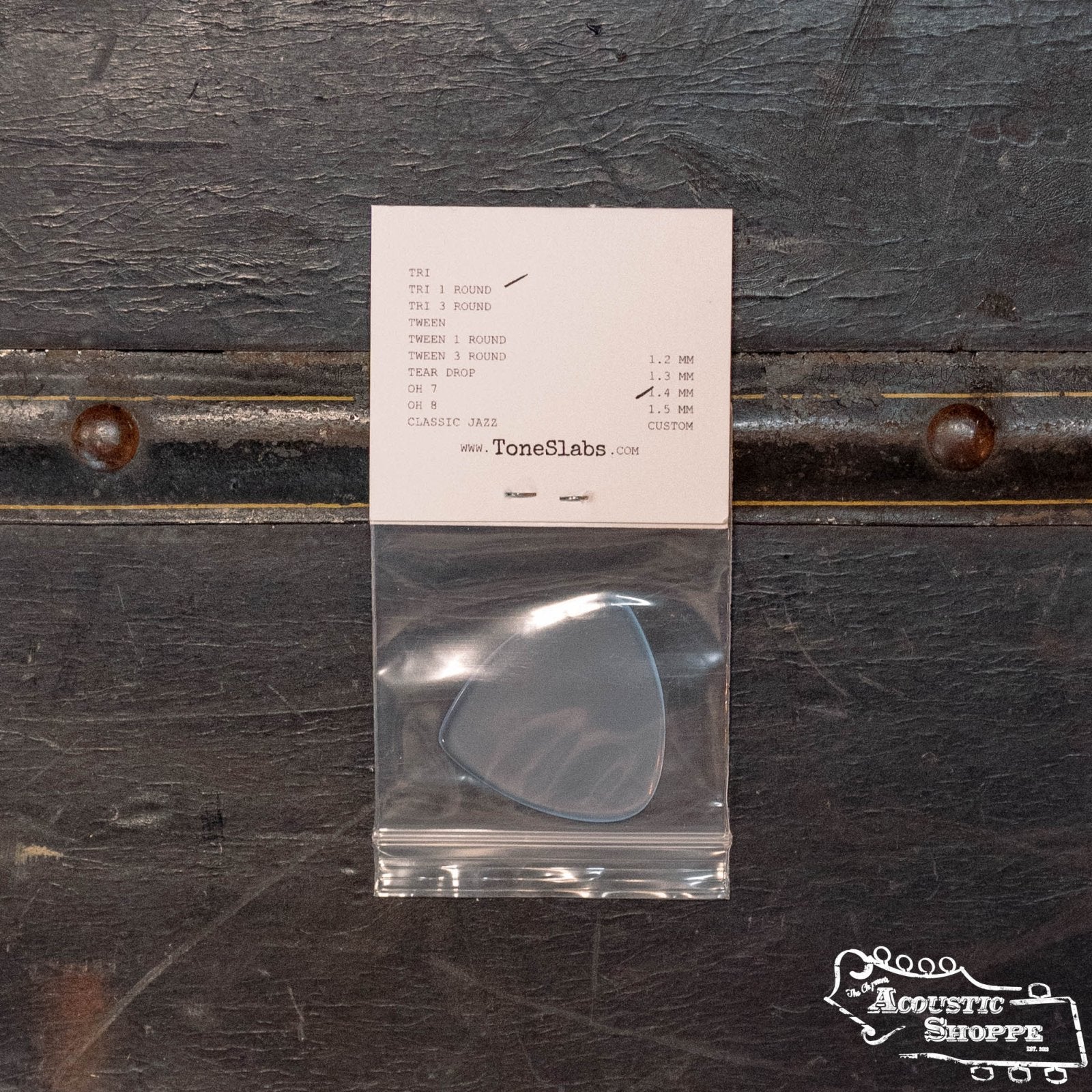 ToneSlabs XL Tri Guitar Pick w/One Rounded Edge - 1.4 mm