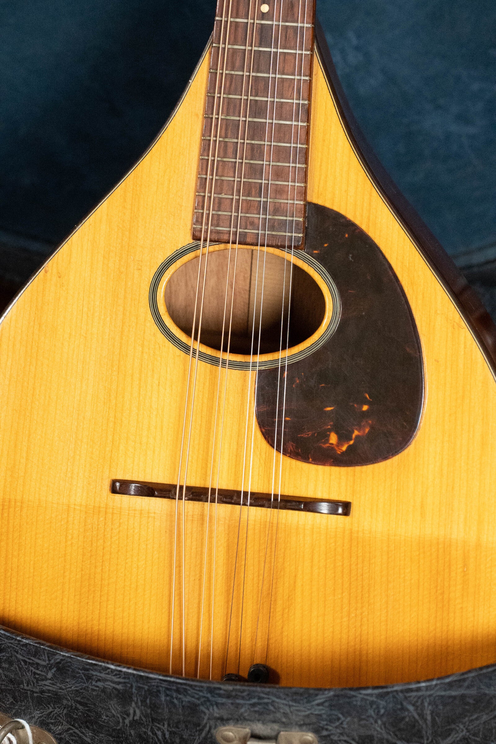 (Used) 1954 Martin Styler A Flat-Backed Tear Drop Mandolin #1667