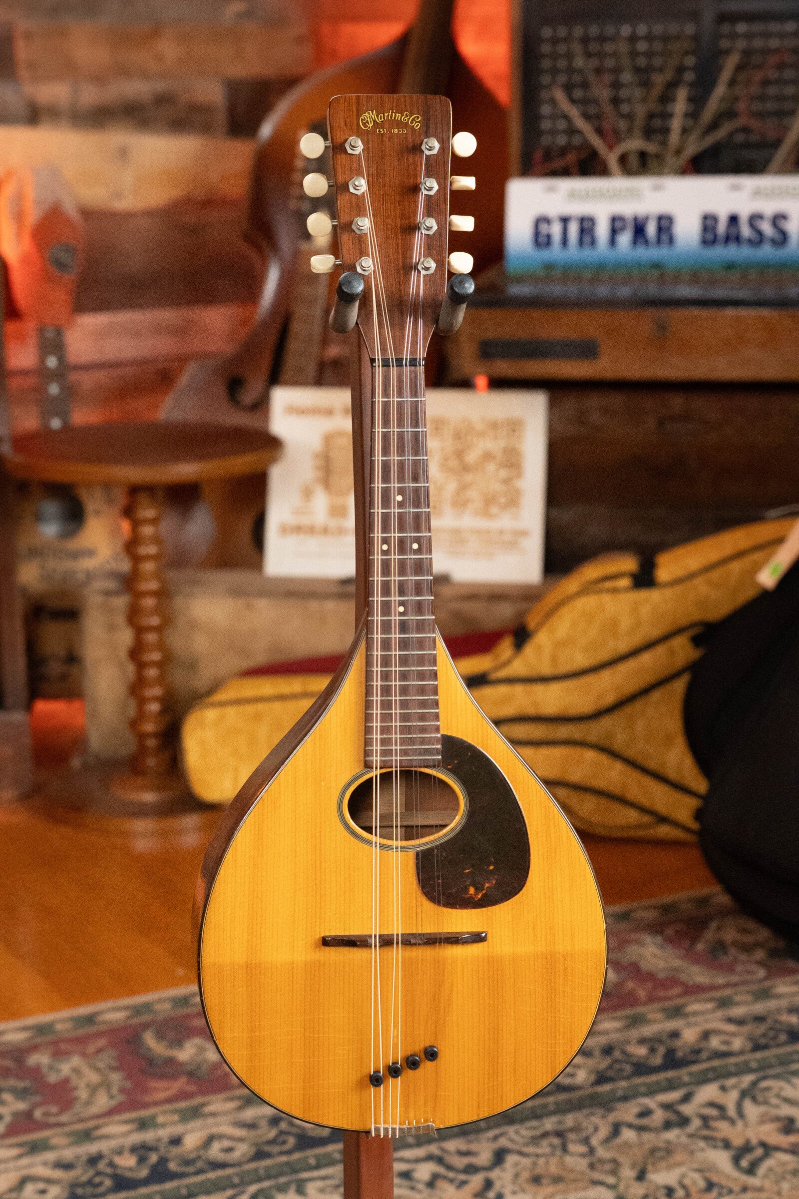(Used) 1954 Martin Styler A Flat-Backed Tear Drop Mandolin #1667