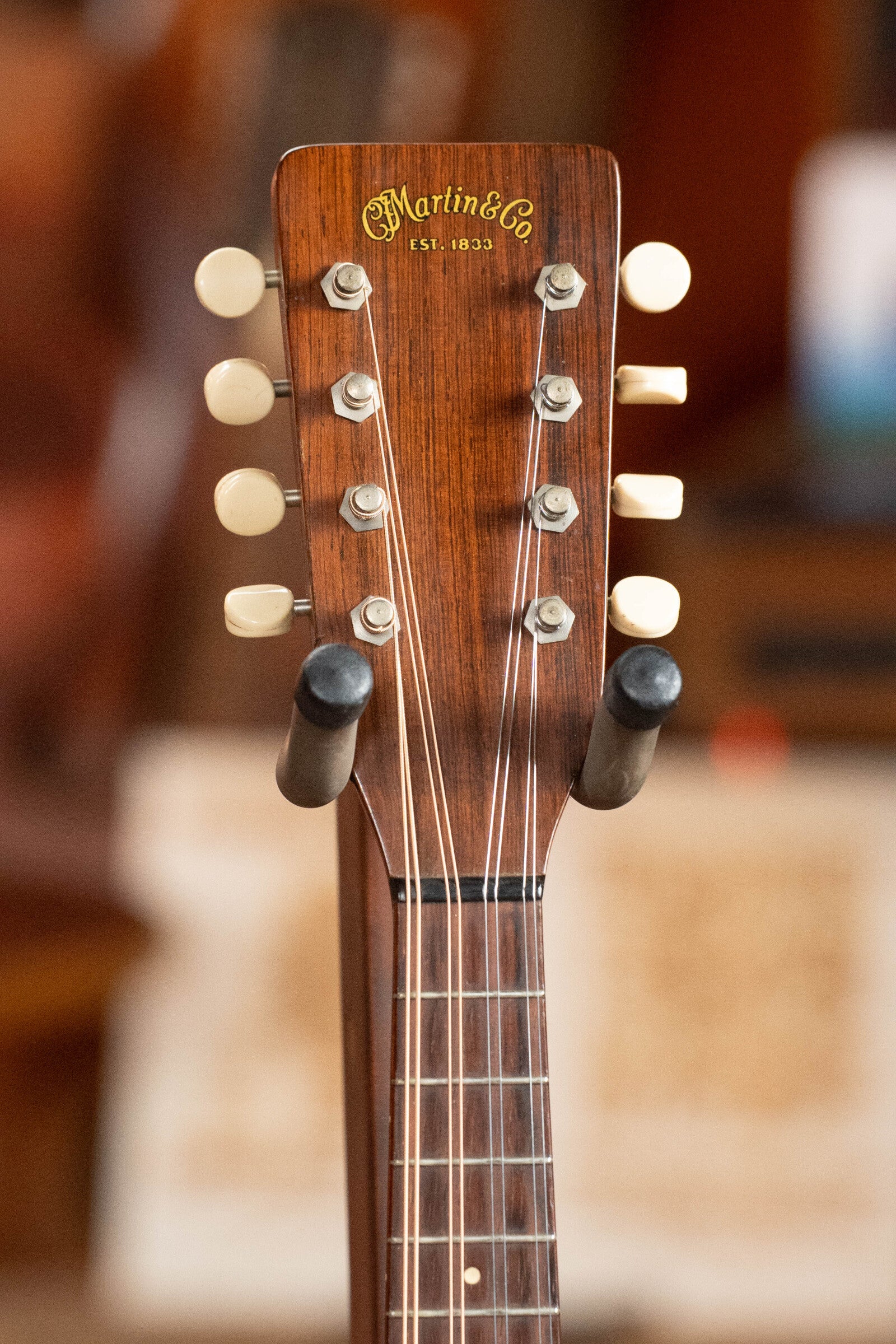 (Used) 1954 Martin Styler A Flat-Backed Tear Drop Mandolin #1667