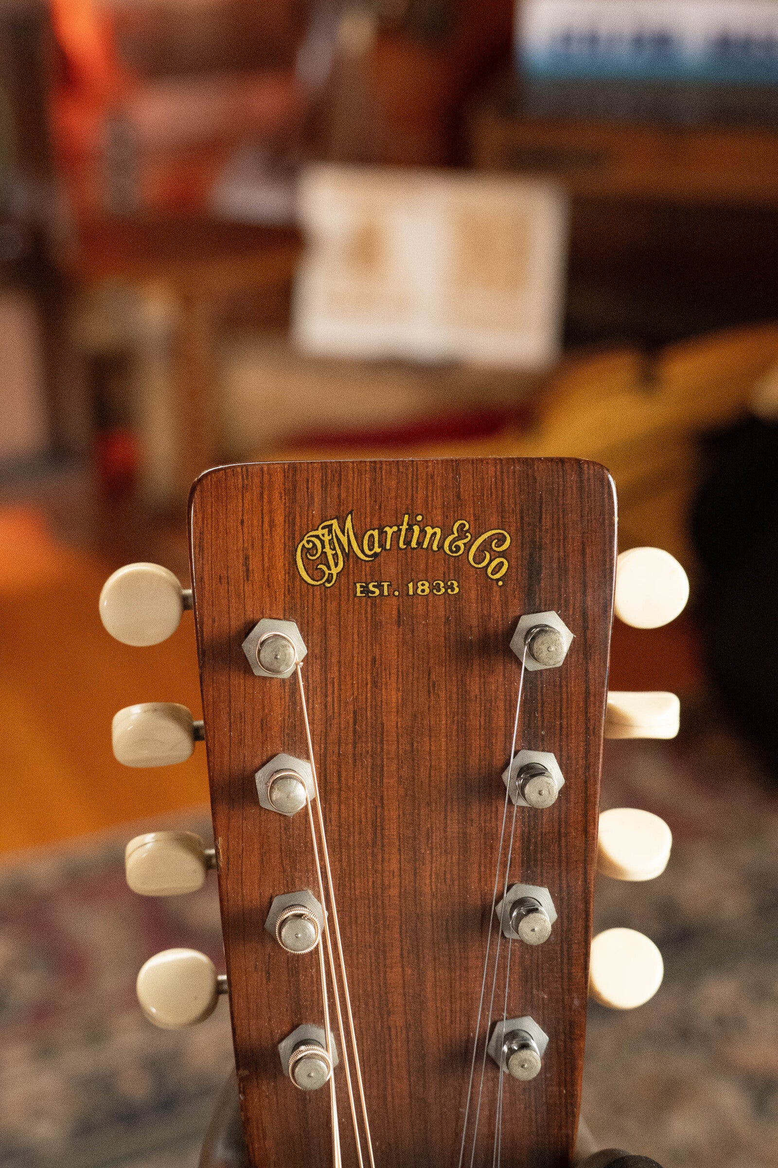 (Used) 1954 Martin Styler A Flat-Backed Tear Drop Mandolin #1667