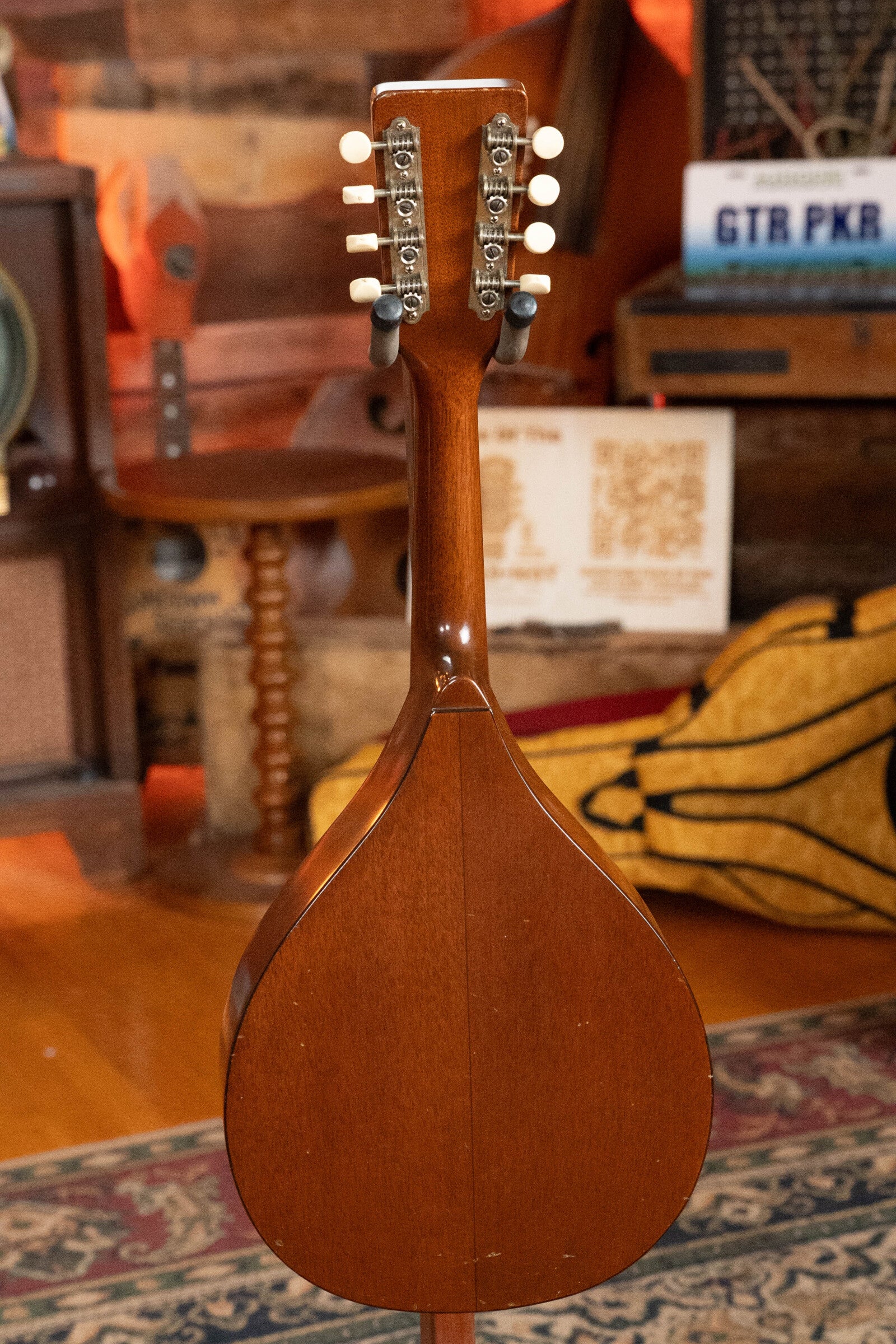 (Used) 1954 Martin Styler A Flat-Backed Tear Drop Mandolin #1667