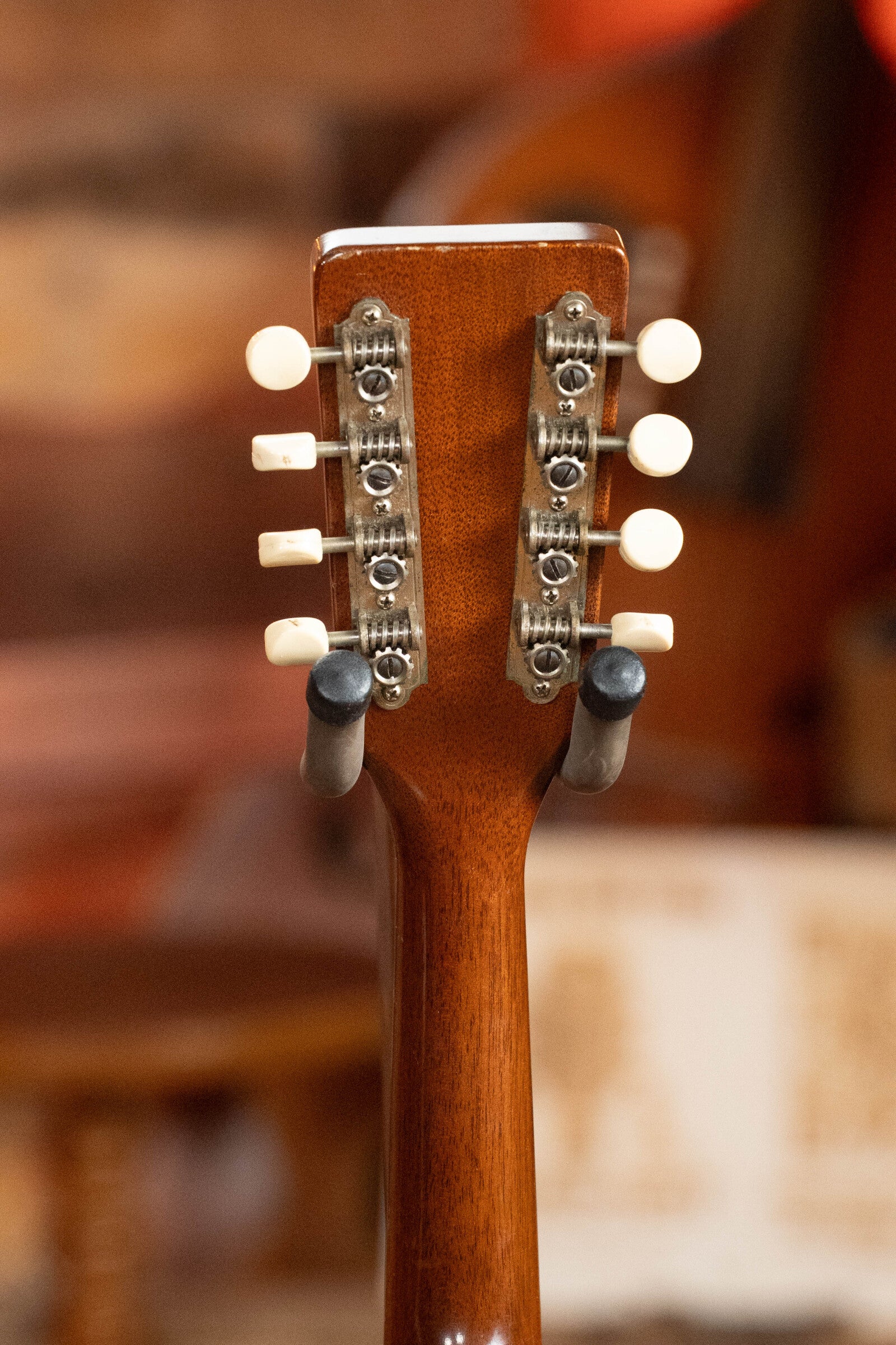 (Used) 1954 Martin Styler A Flat-Backed Tear Drop Mandolin #1667