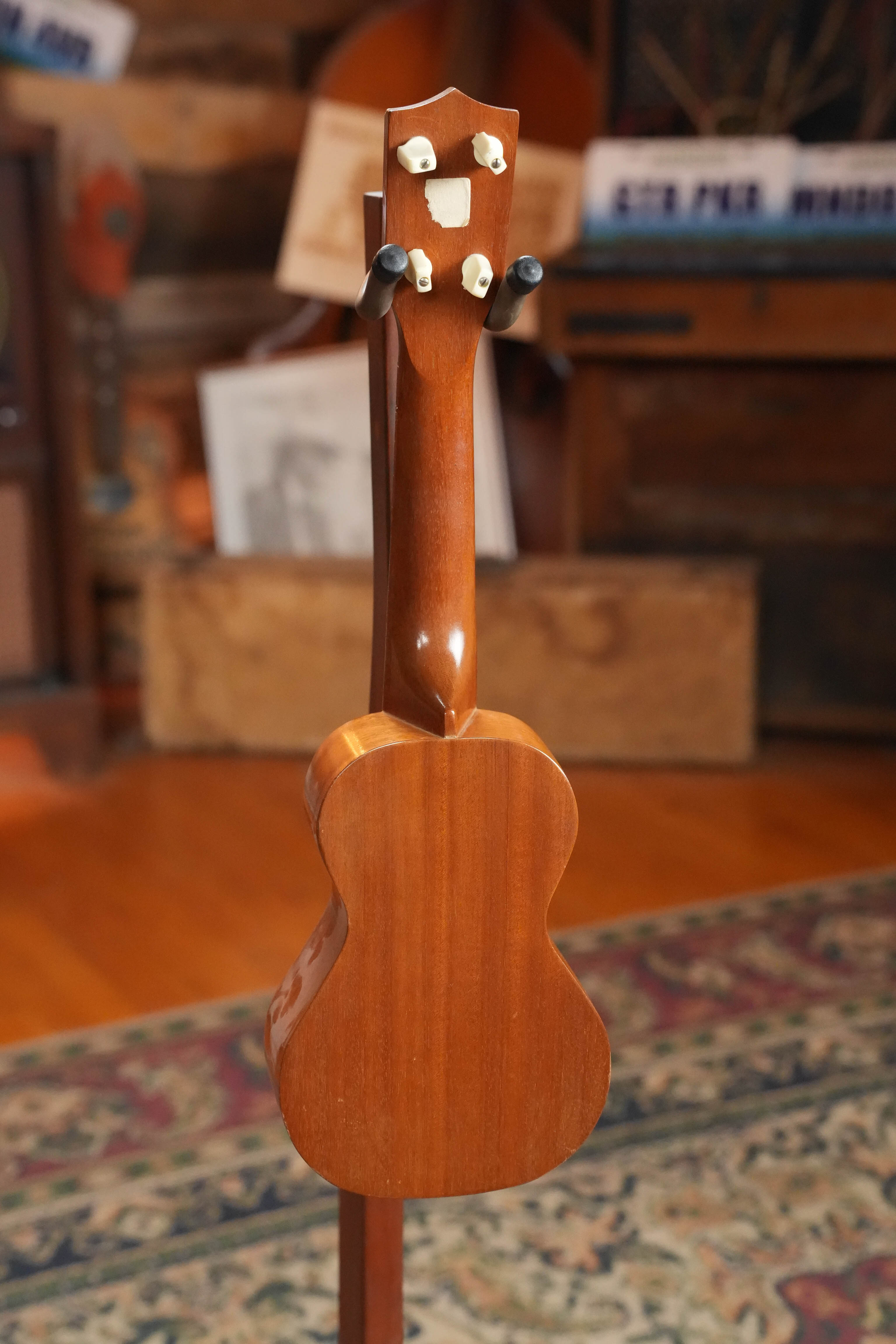 (Used) 1960s Vintage Airline Mahogany Soprano Ukulele