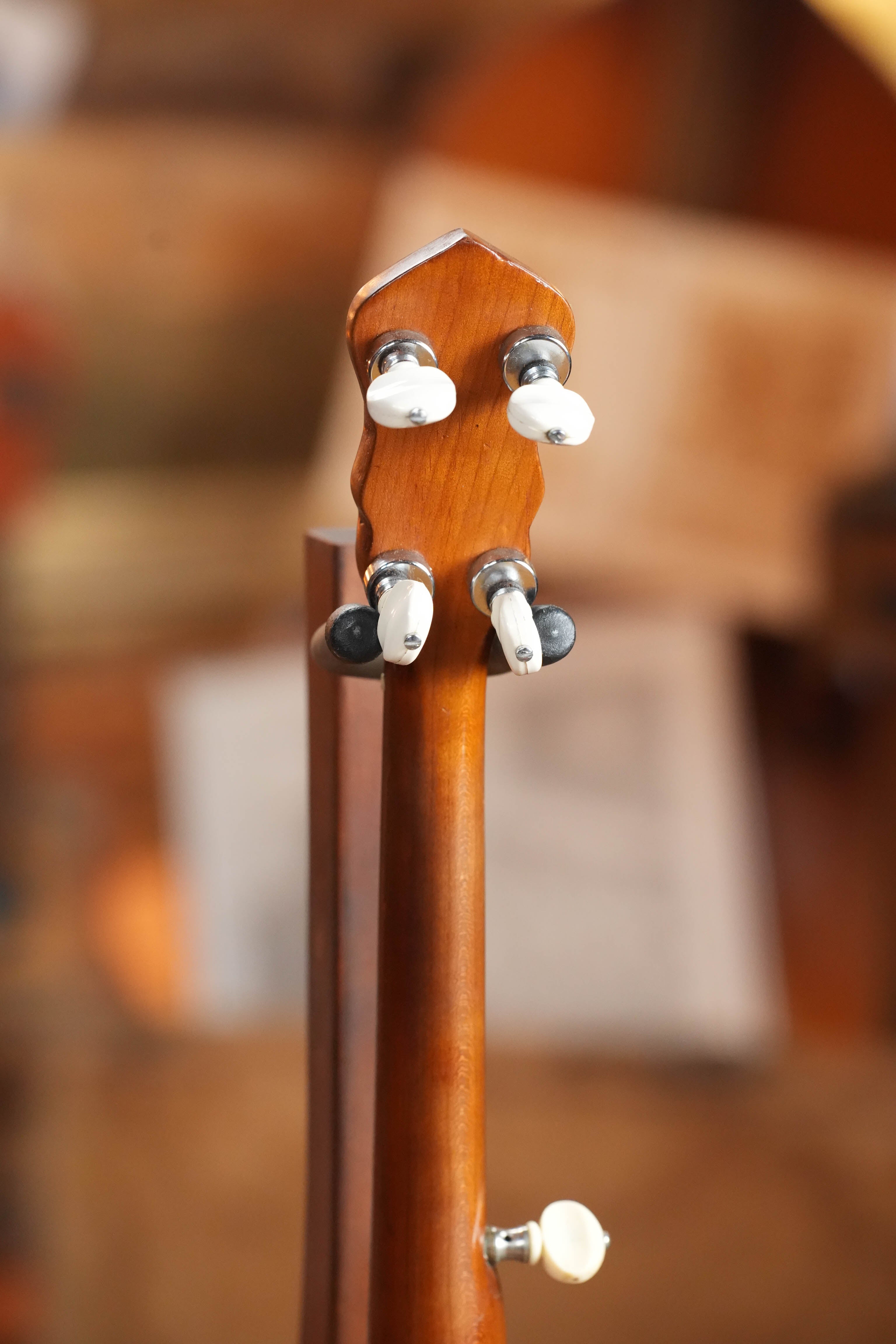 (Used) 1970s Unbranded Aluminum Rim Tenor Banjo with Decorative Inlayed Resonator