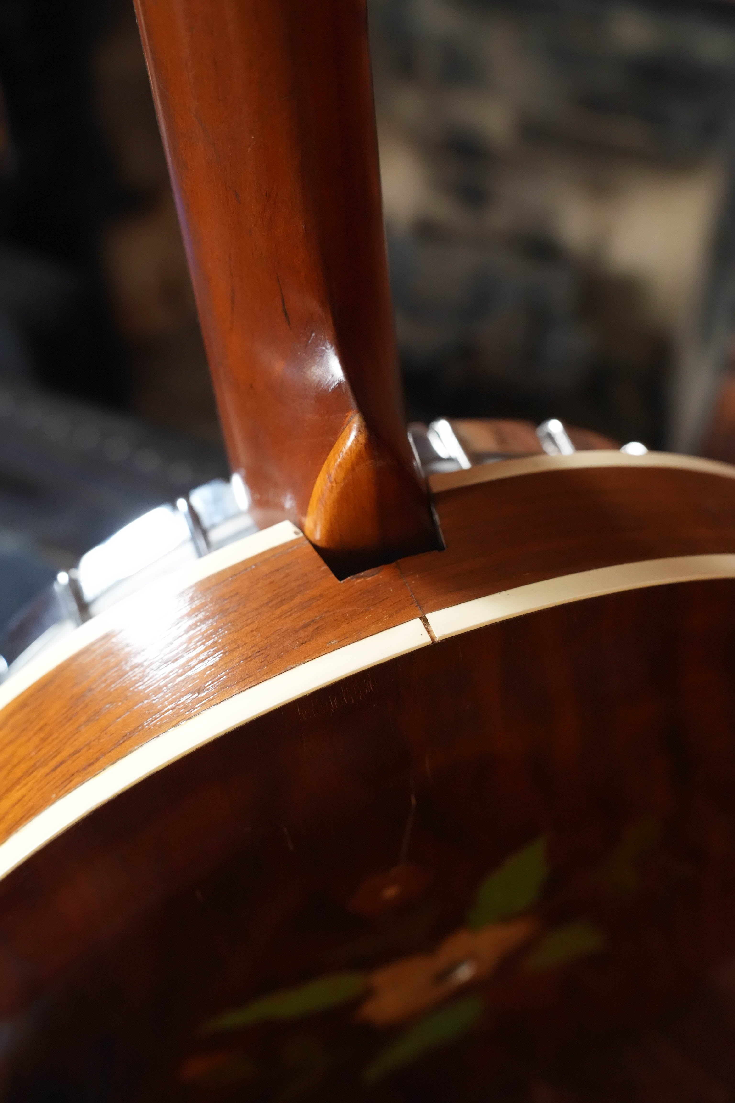 (Used) 1970s Unbranded Aluminum Rim Tenor Banjo with Decorative Inlayed Resonator