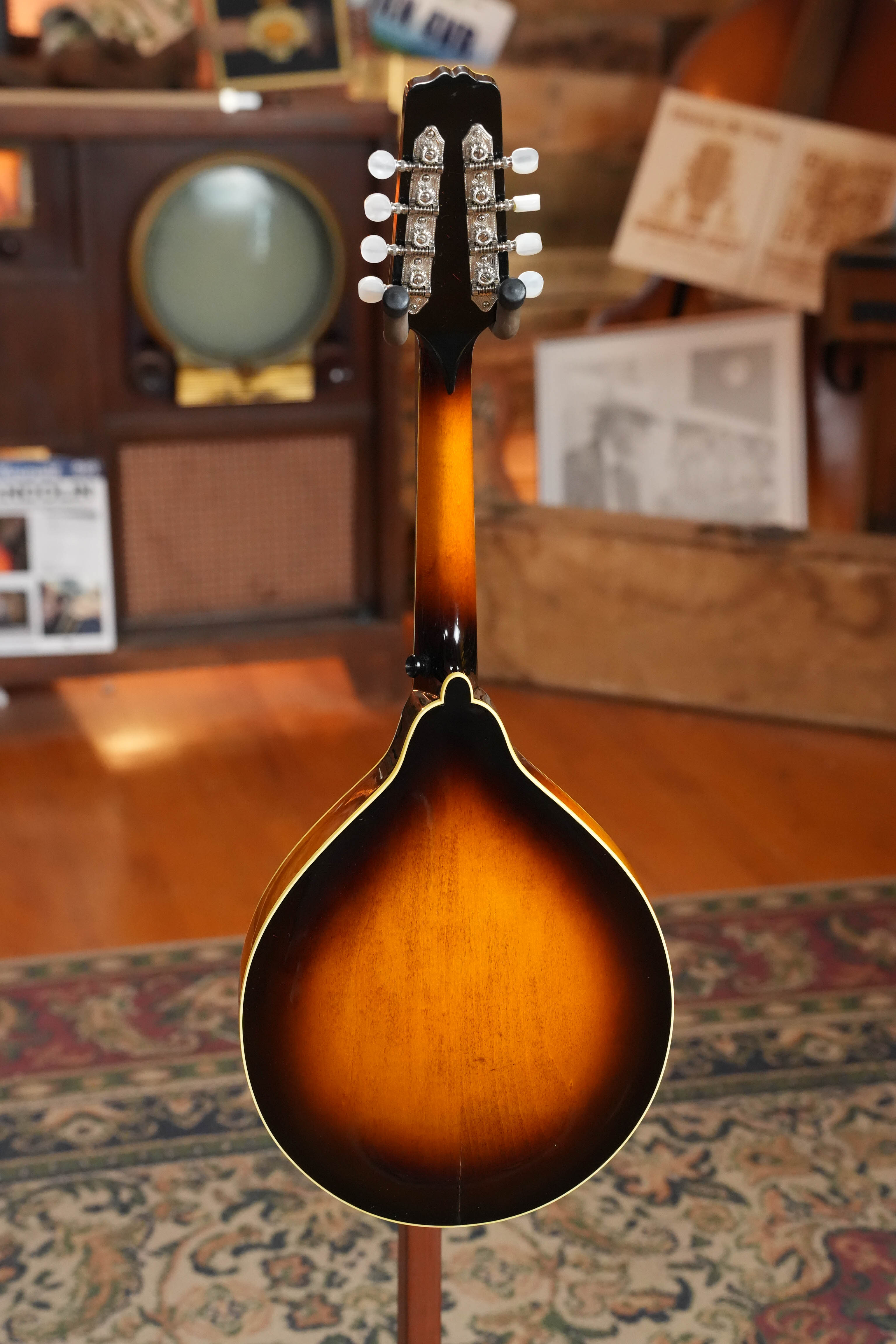 (Used) 1983 Kentucky KM-600 Solid Spruce/Solid Maple A-Style Mandolin #3823
