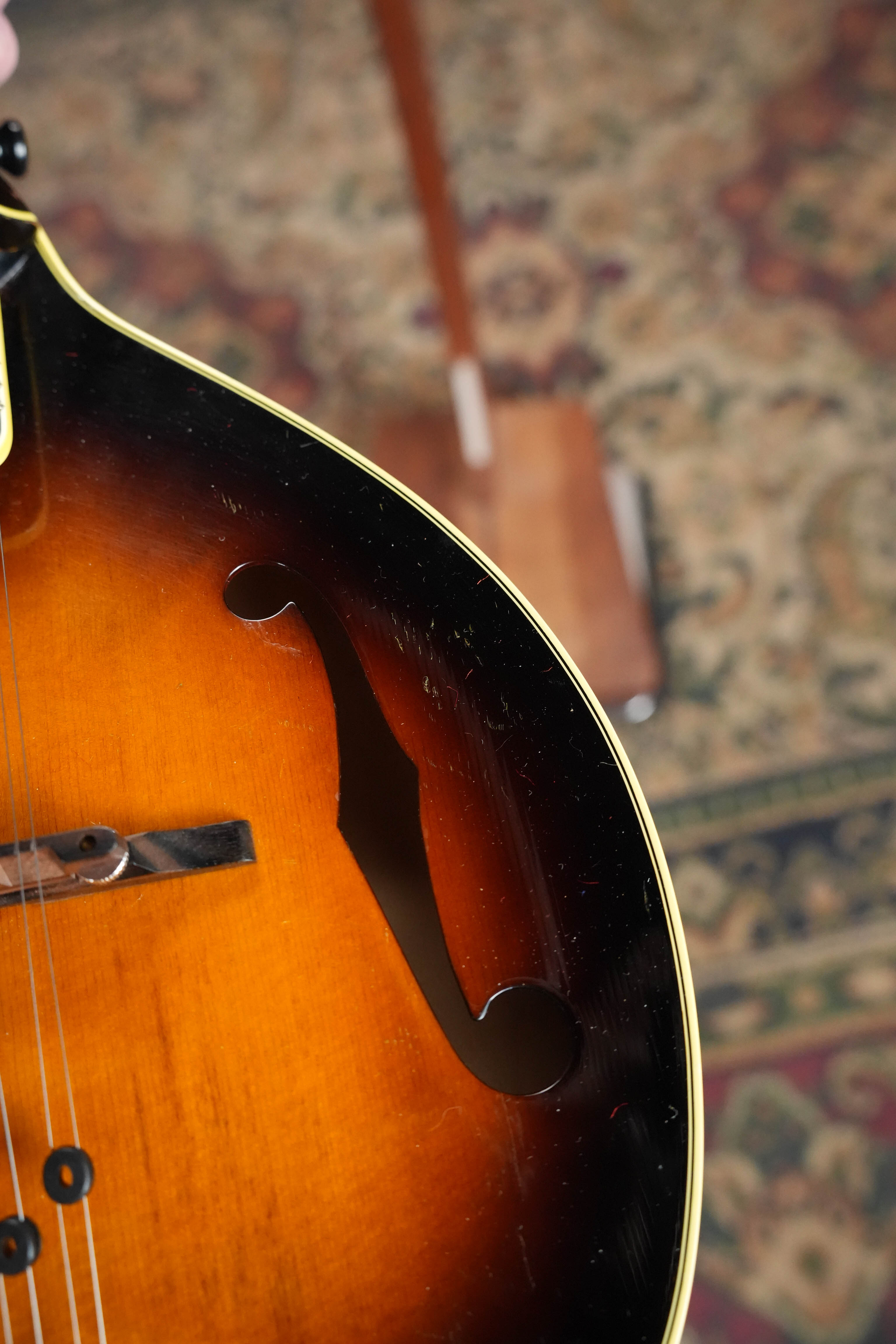 (Used) 1983 Kentucky KM-600 Solid Spruce/Solid Maple A-Style Mandolin #3823