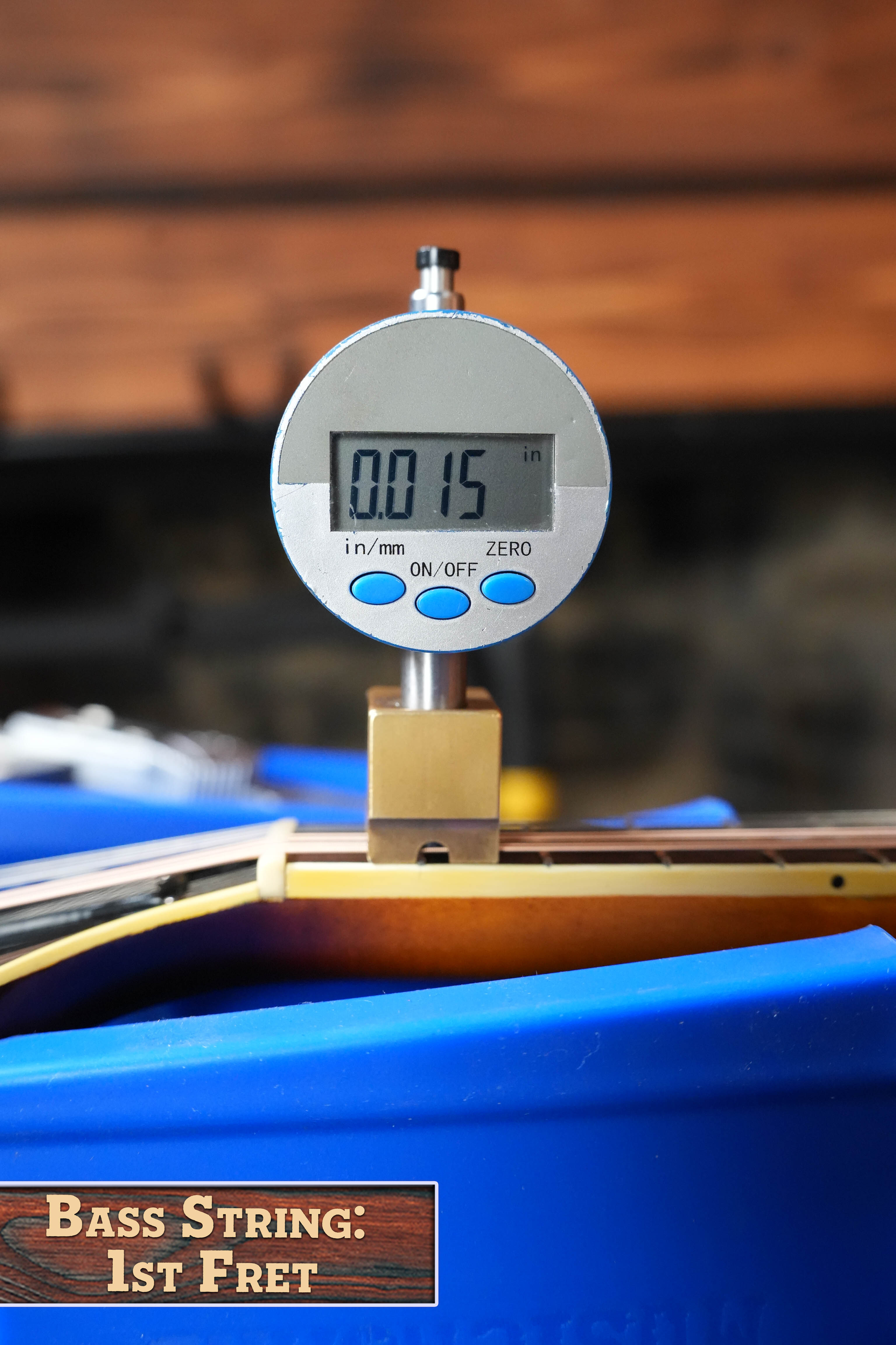 (Used) 1983 Kentucky KM-600 Solid Spruce/Solid Maple A-Style Mandolin #3823