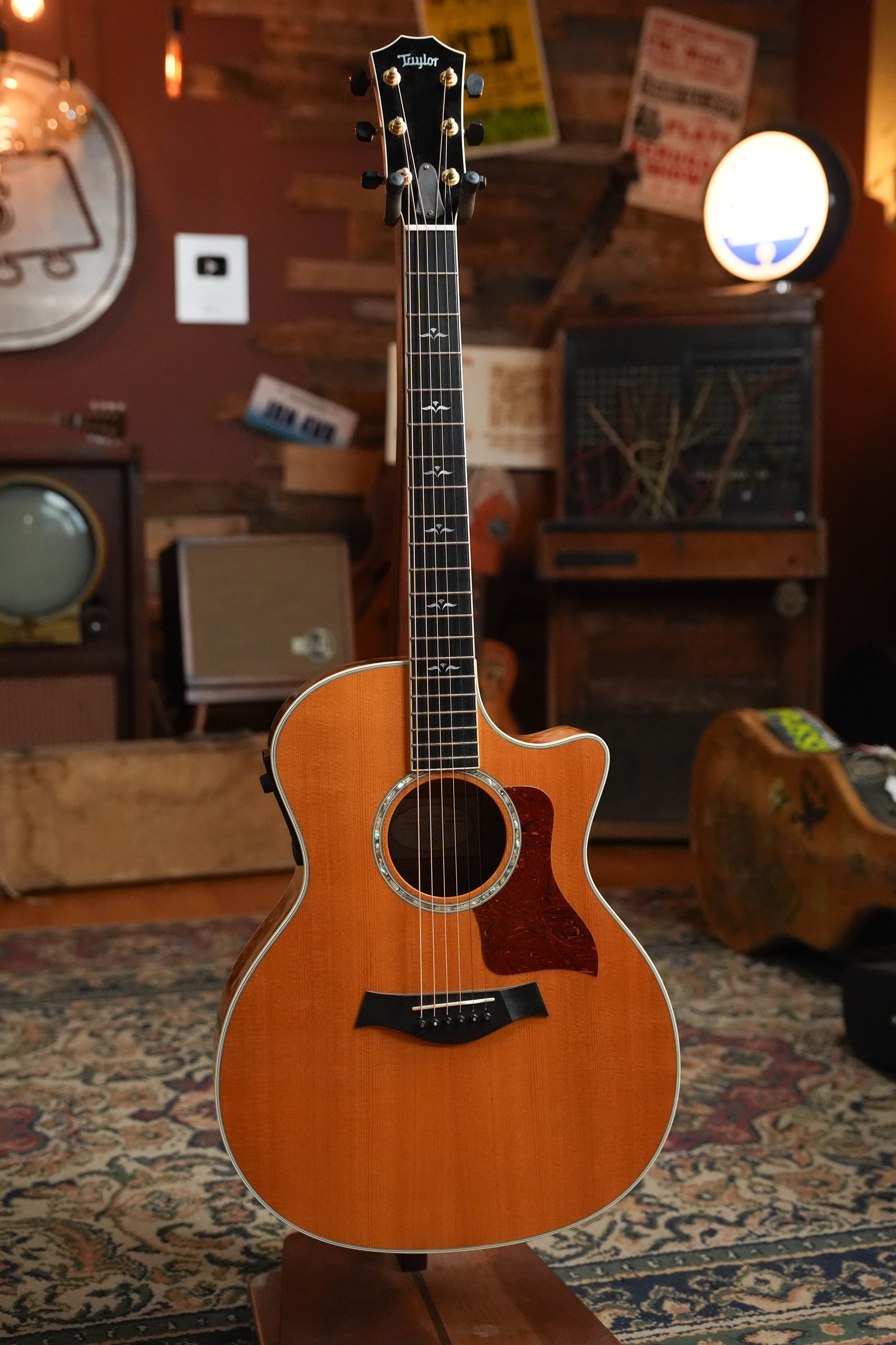 (Used) 2002 Taylor 614CE Grand Auditorium Guitar w/Fishman Pickup #3114