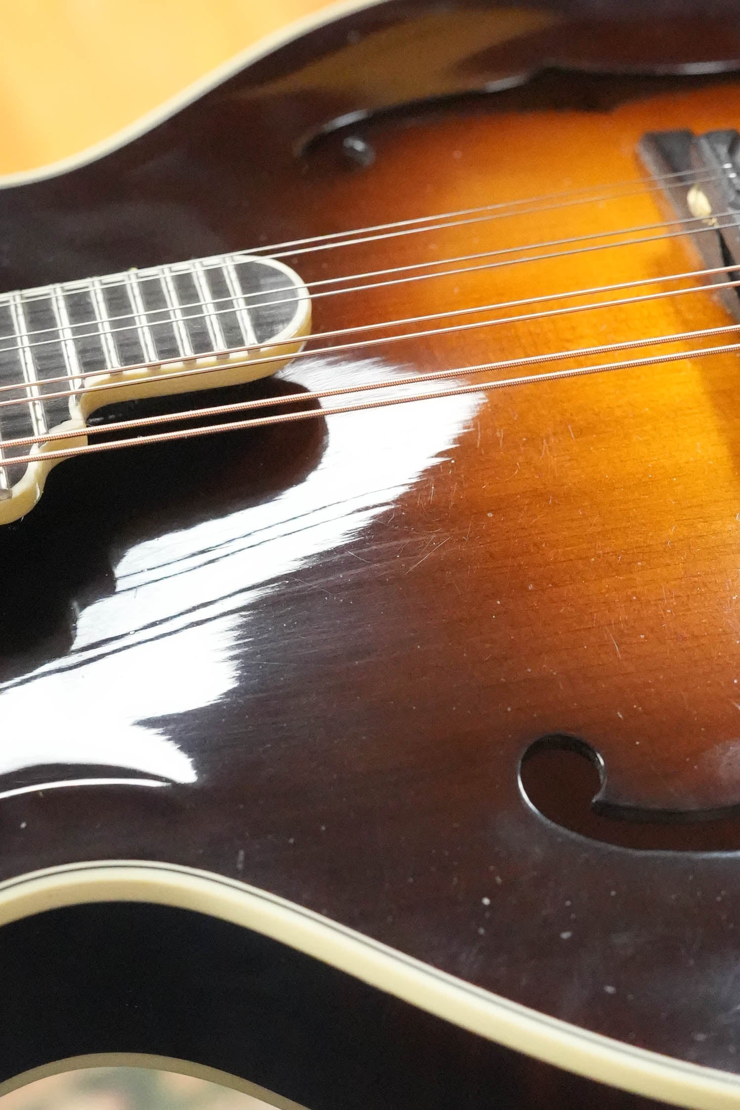 (Used) 2009 Weber Fern Spruce/Maple F-Style Mandolin #7602