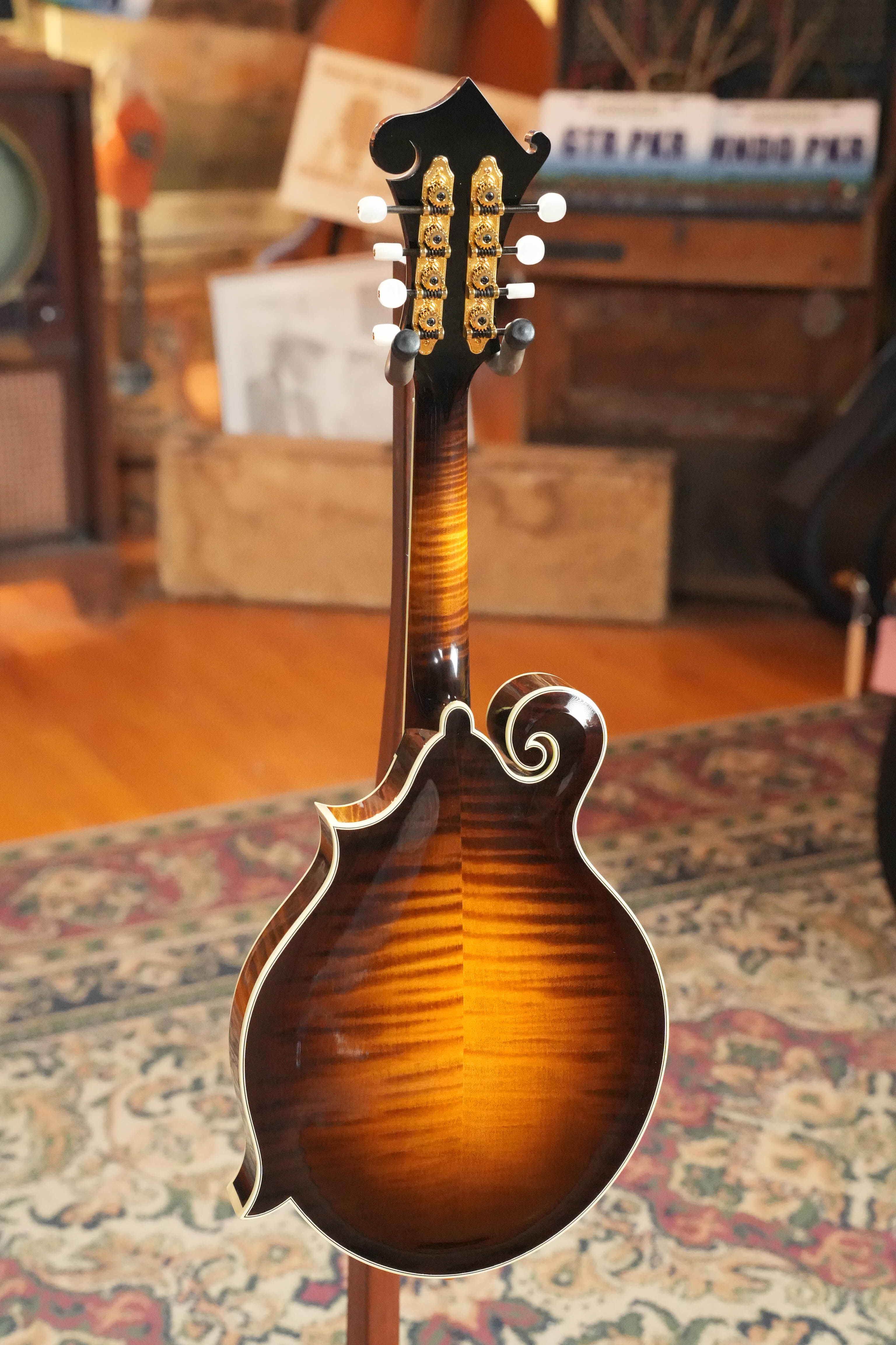 (Used) 2009 Weber Fern Spruce/Maple F-Style Mandolin #7602