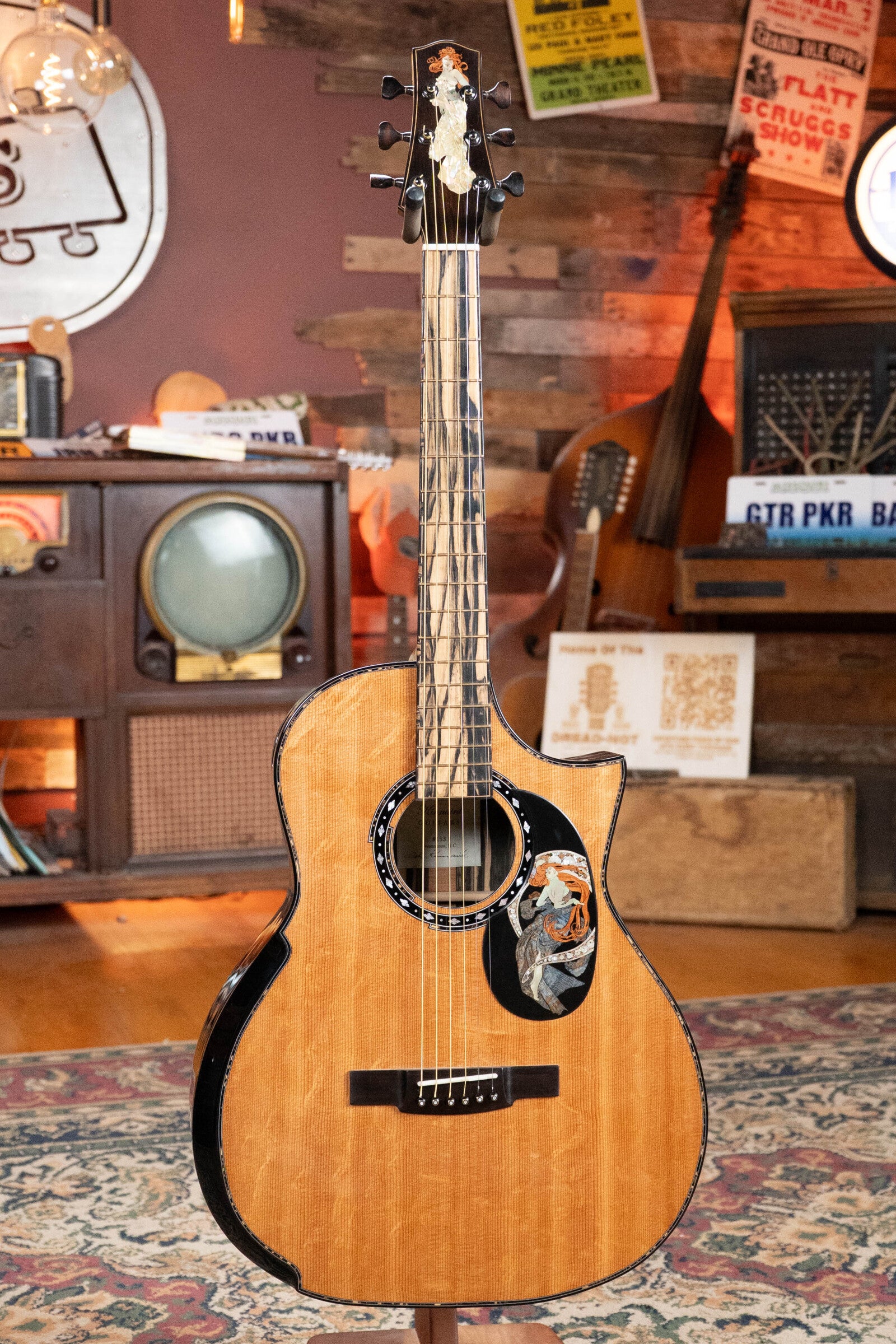 (Used) 2015 Kinnaird Red Lady Bear Claw Sitka/Black & White Ebony Slope Shoulder Venetian Cutaway Dreadnought Guitar w/K&K Pickup #0153