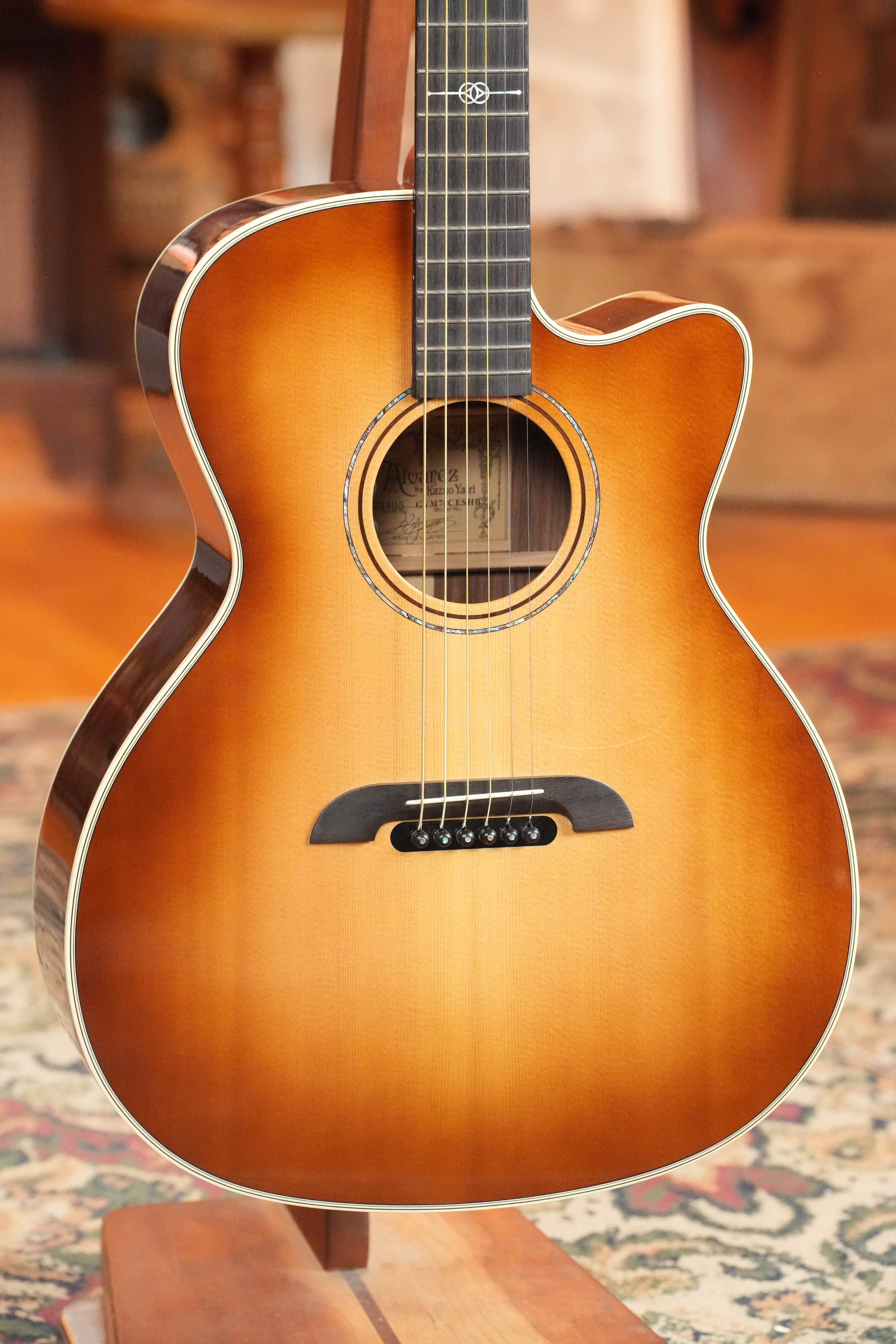 (Used) 2018 Alvarez Yairi GYM70CESHB Solid AAA Sitka Spruce/Solid East Indian Rosewood Grand Auditorium Acoustic Guitar w/ LR Baggs VTC #3405