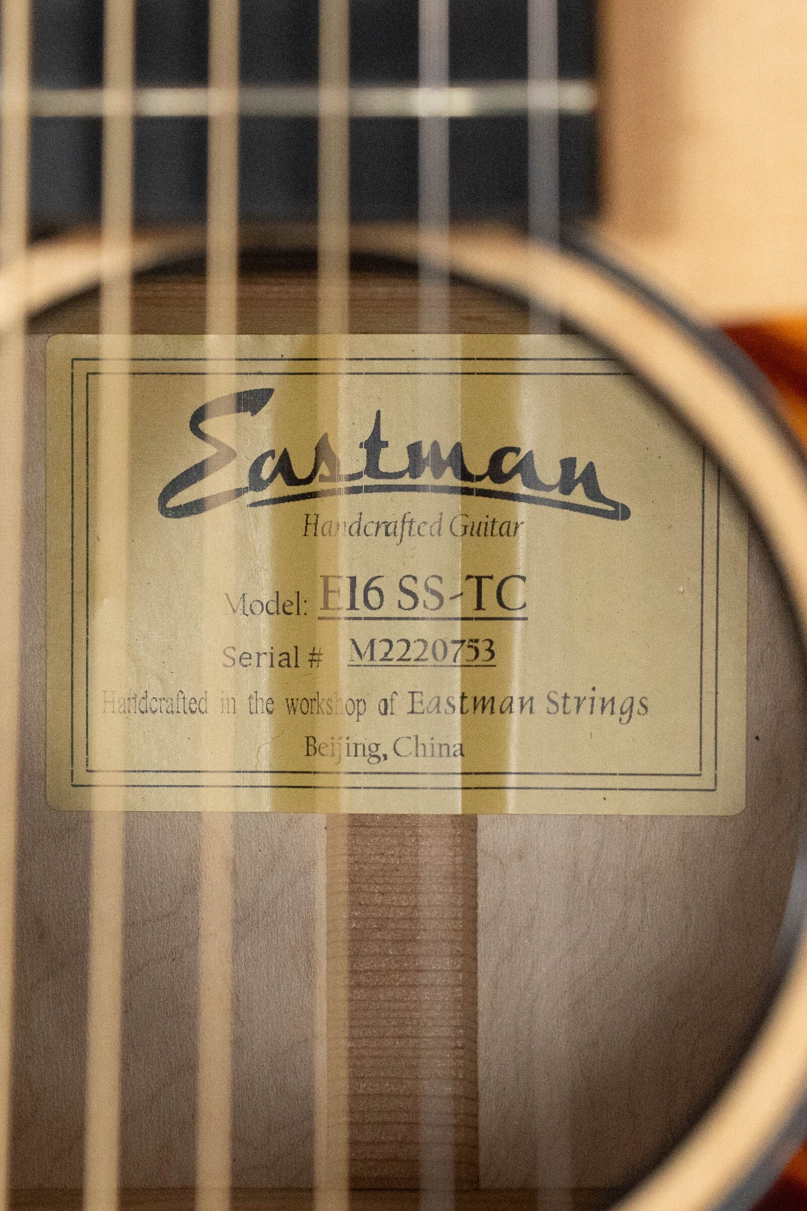(Used) 2022 Limited Edition Eastman E16SS-TC Thermo-Cured Adirondack/Maple Slope Shoulder Dreadnought Acoustic Guitar #0753